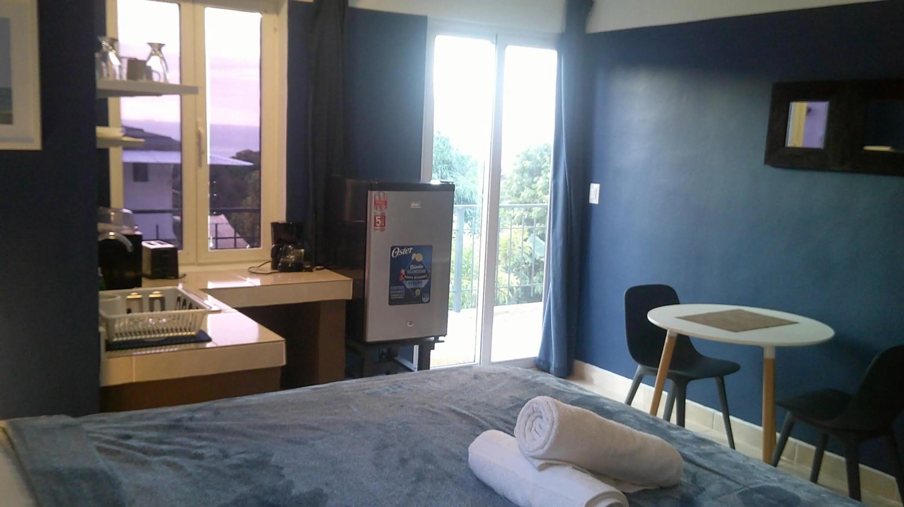 E&J Boutique Residences