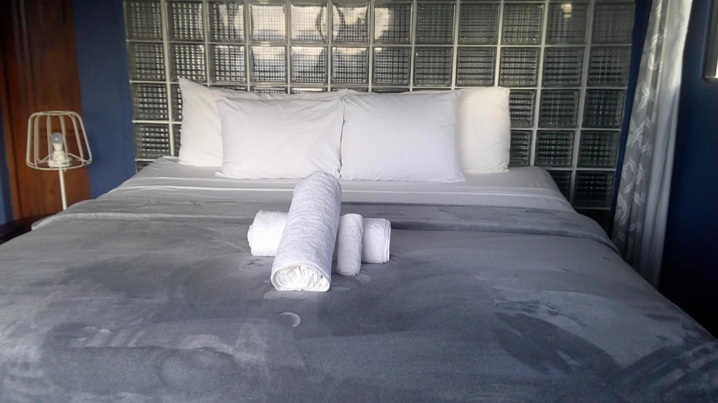 E&J Boutique Residences