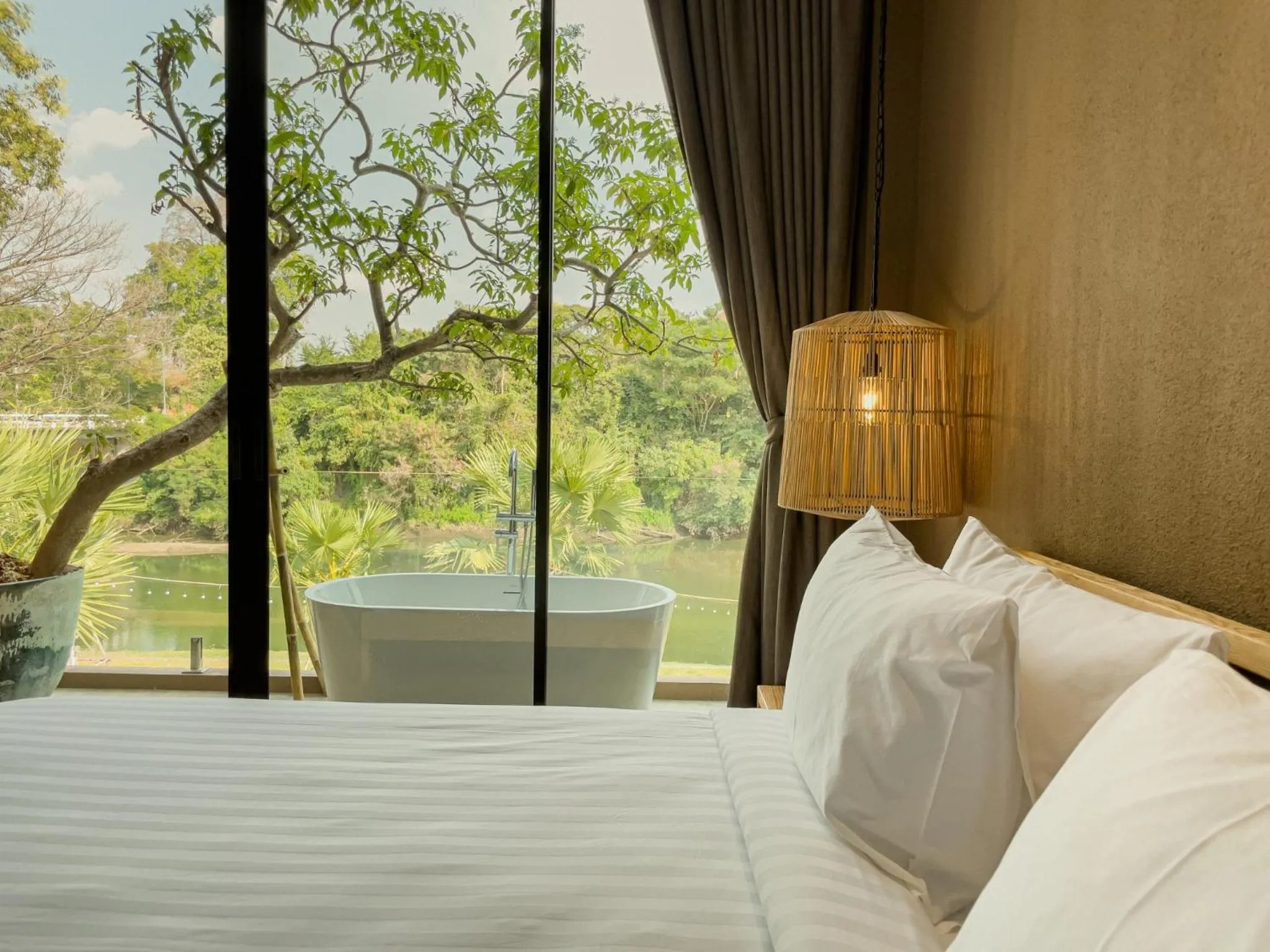 Historykan Kanchanaburi Hotel