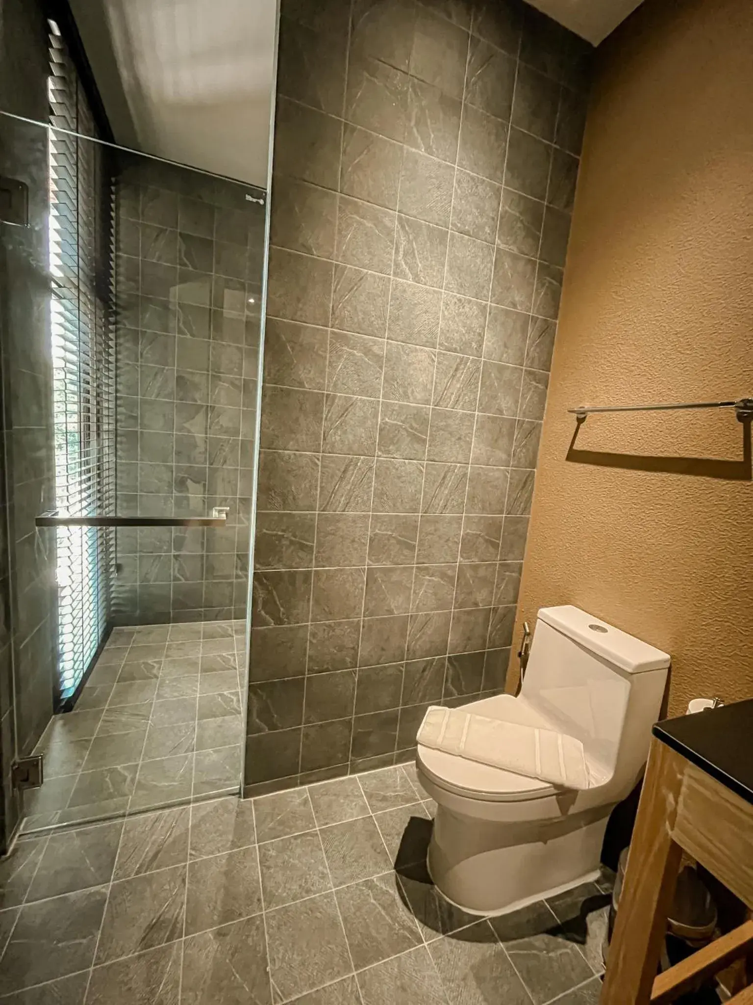 Superior Twin Room in Historykan Kanchanaburi Hotel Superior Twin Room in Historykan Kanchanaburi Hotel