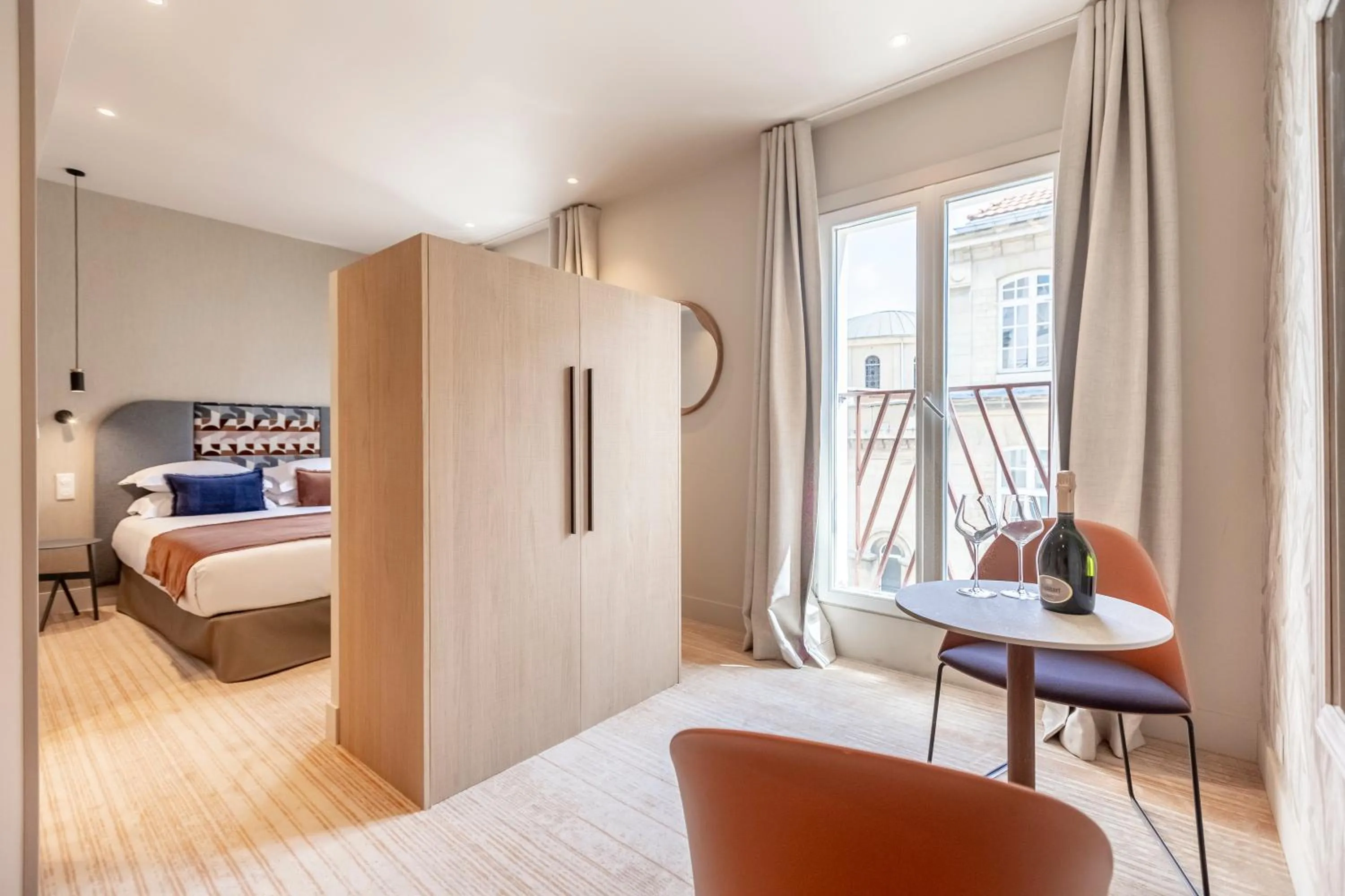 Bed in Suites FL By Sweett