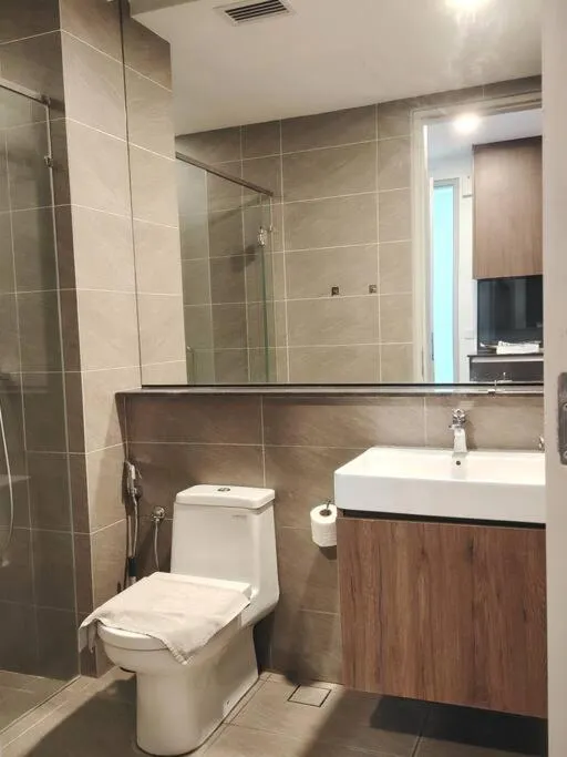 GM 1205 Couple Cozy Netflix 100mbps BySTAY