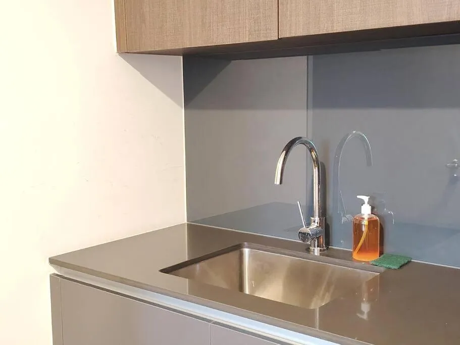 GM 1205 Couple Cozy Netflix 100mbps BySTAY