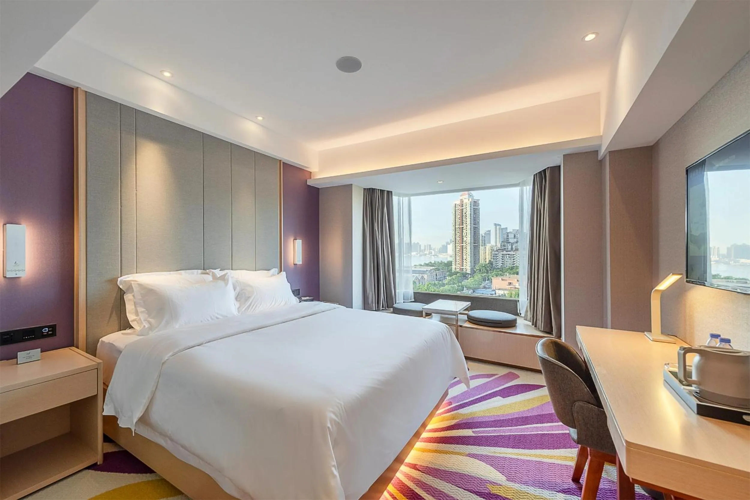 Lavande Hotel Guangzhou Taigucang Shayuan