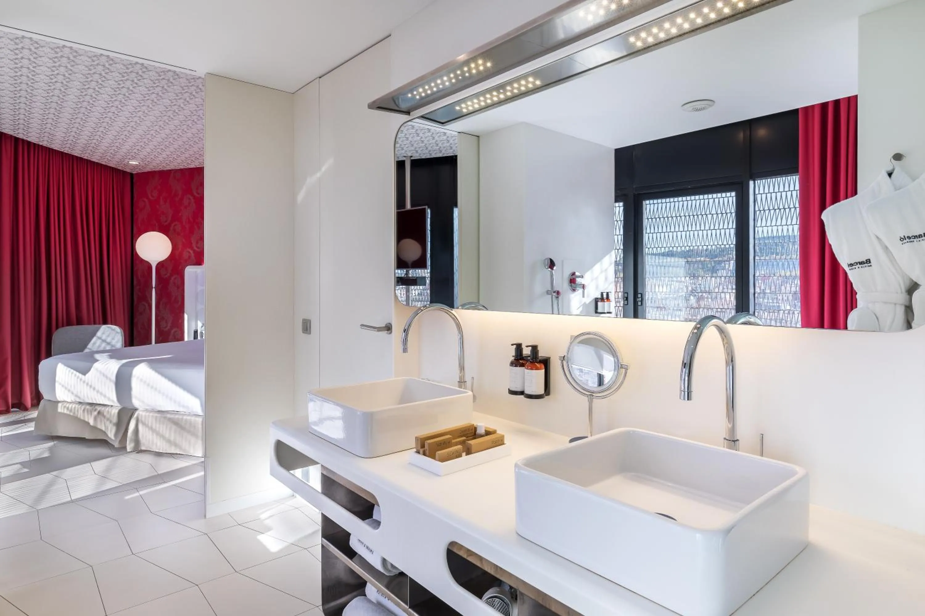 Bathroom, Bed in Barceló Raval