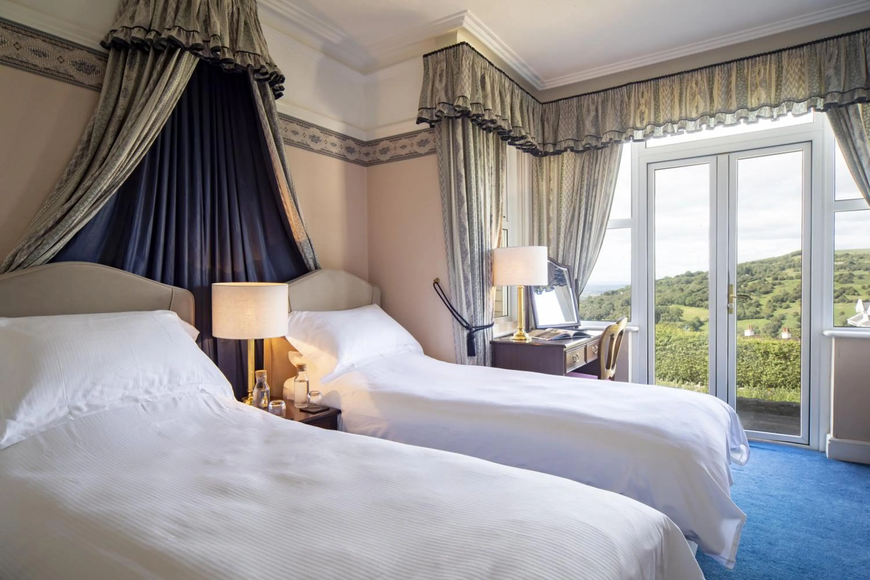 Bed in Cleeve Hill Hotel