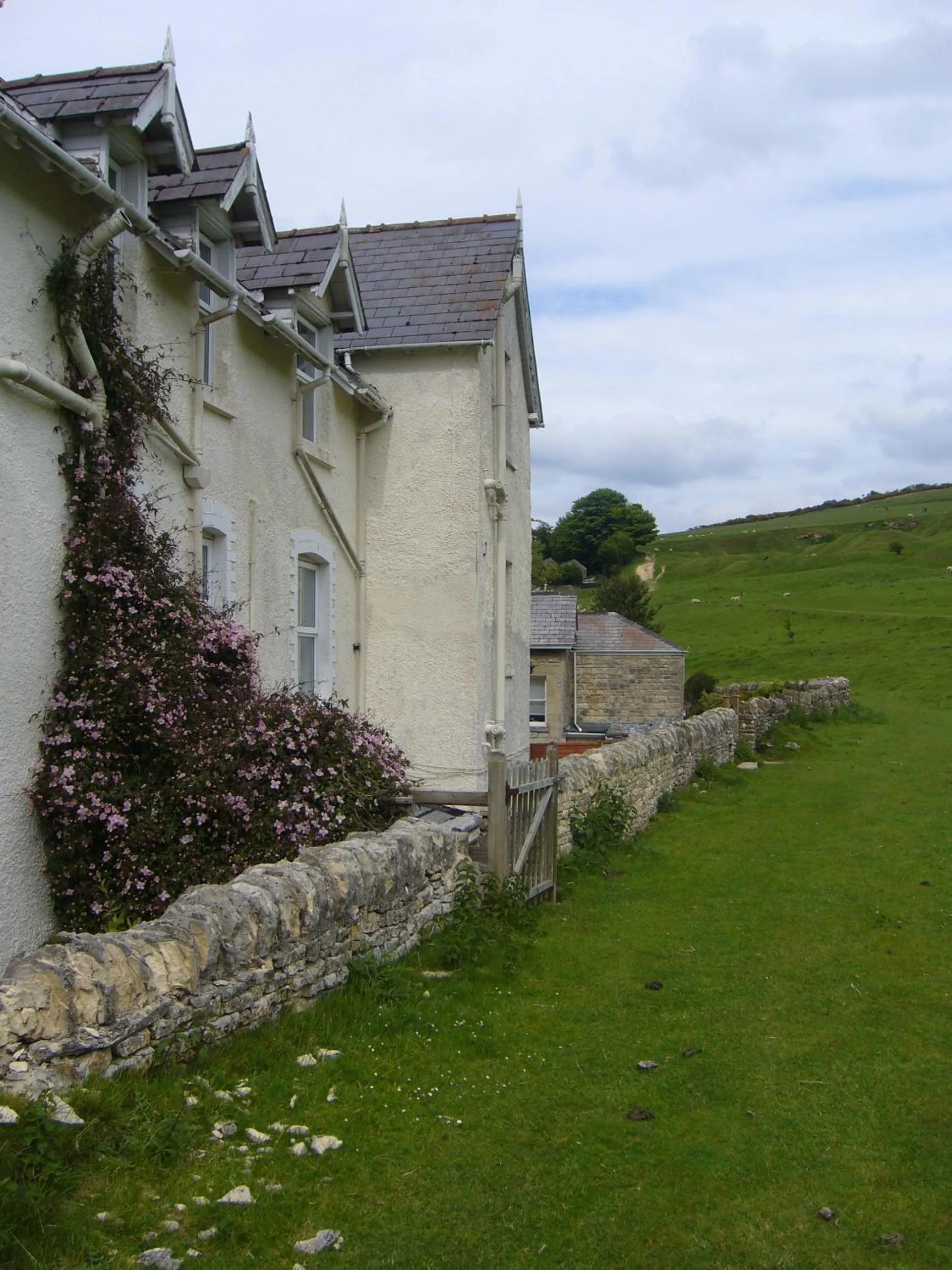 Property building in Cleeve Hill Hotel