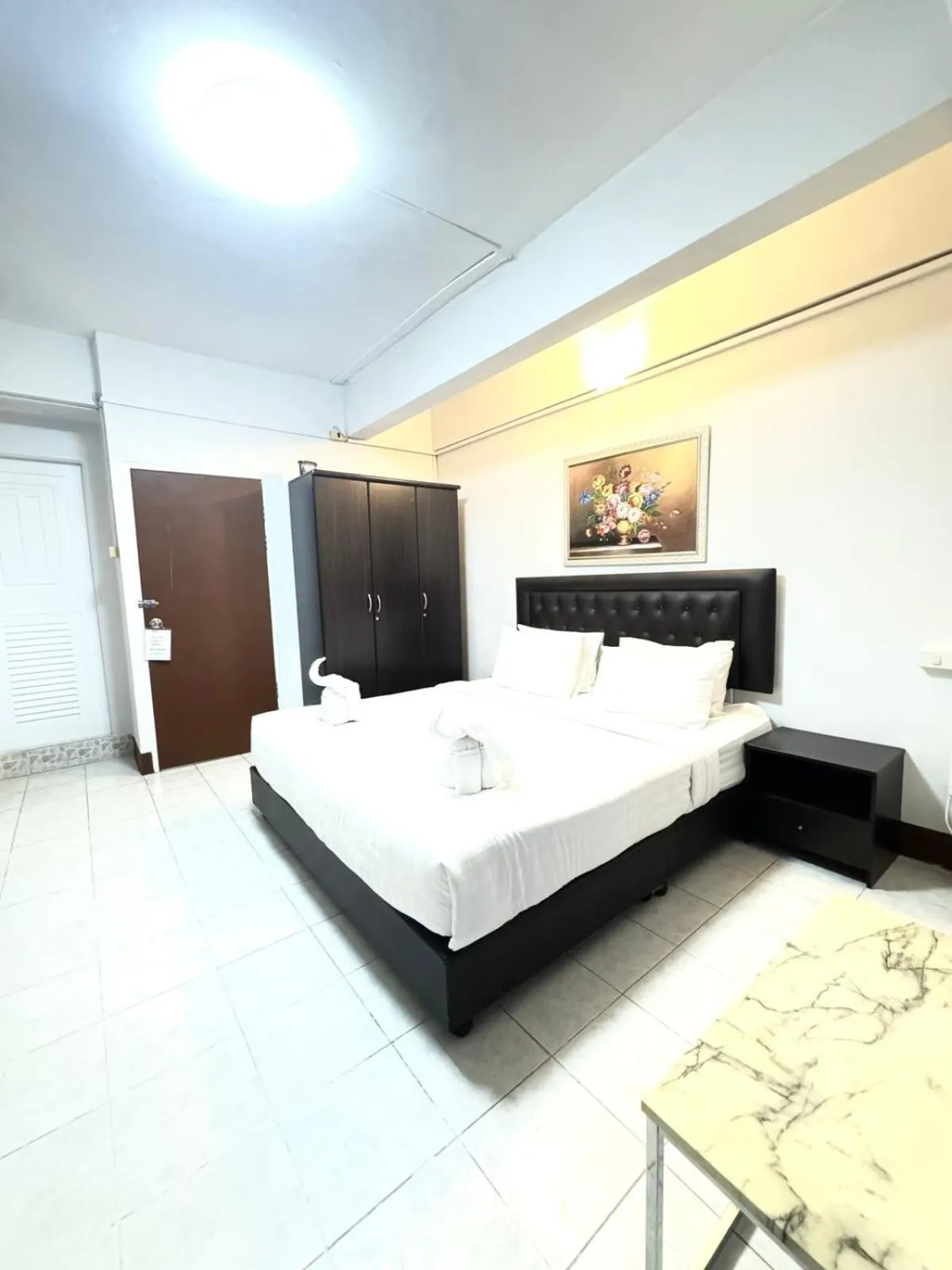 Bed in La Casa Patong