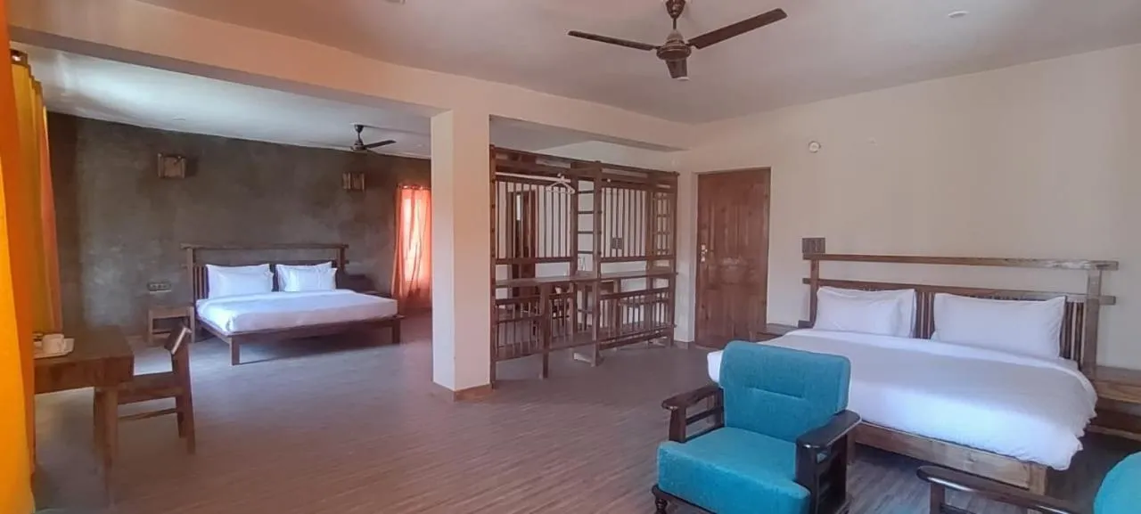 Living room, Bed in Nubra Ecolodge