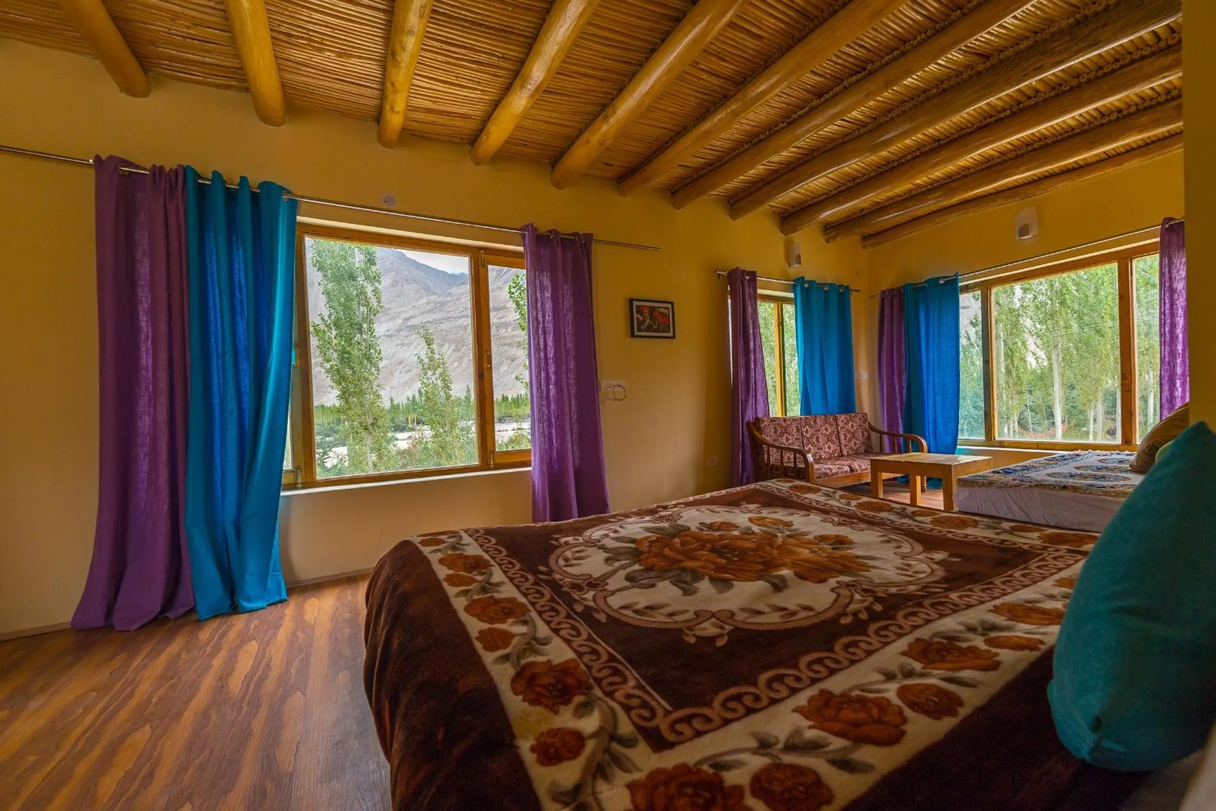 Bedroom, Bed in Nubra Ecolodge