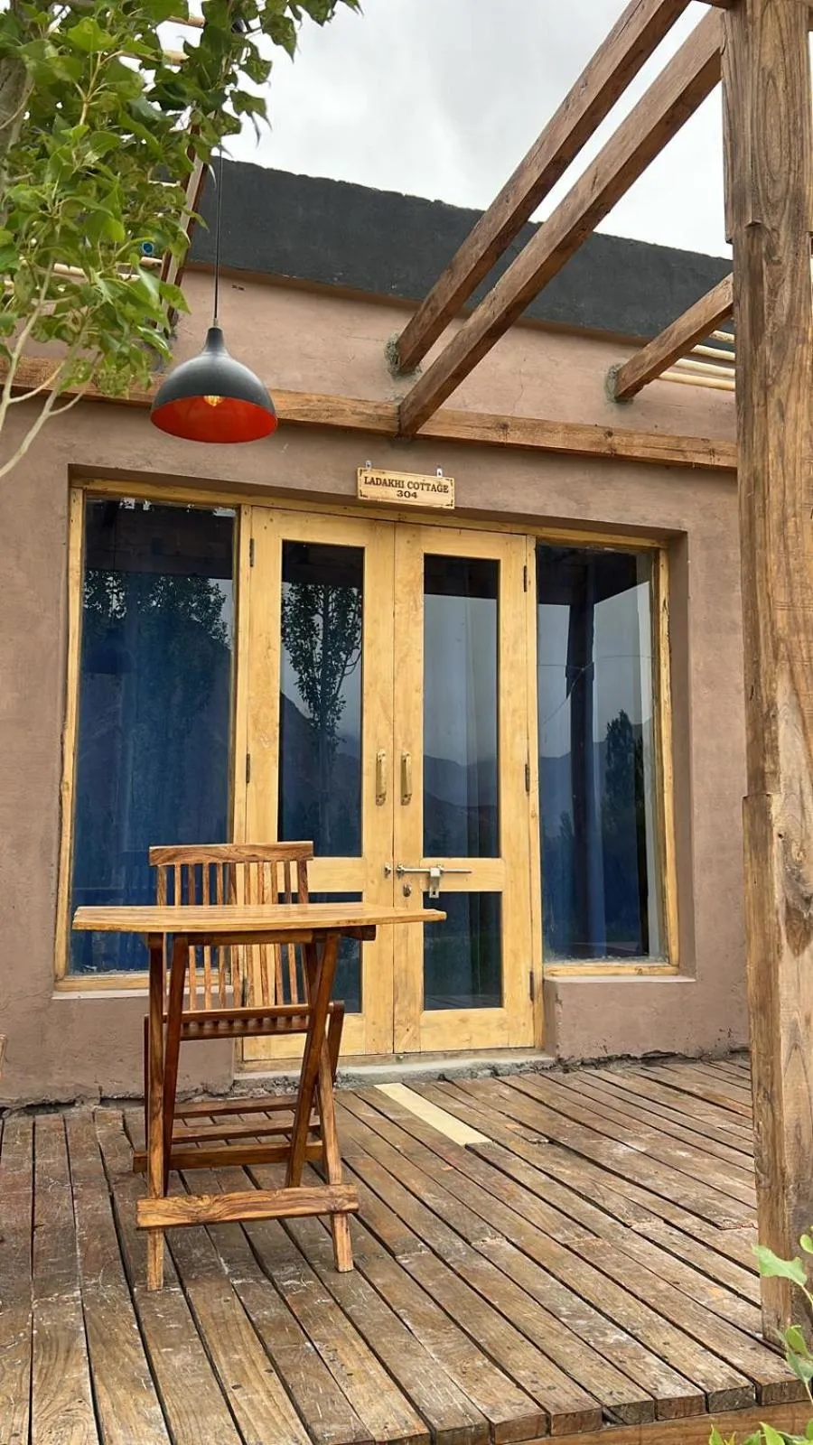 Balcony/Terrace in Nubra Ecolodge