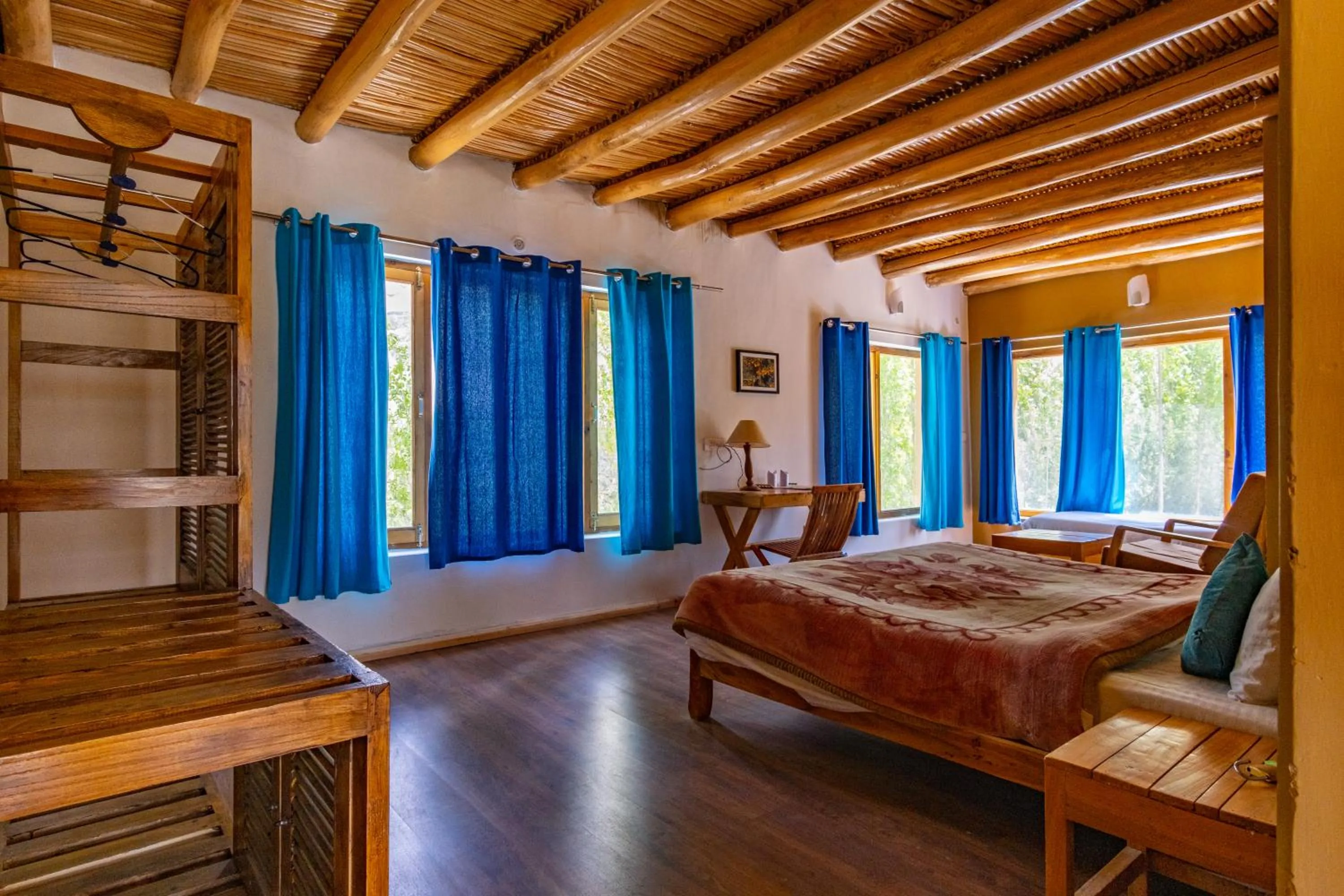 Bedroom, Bed in Nubra Ecolodge