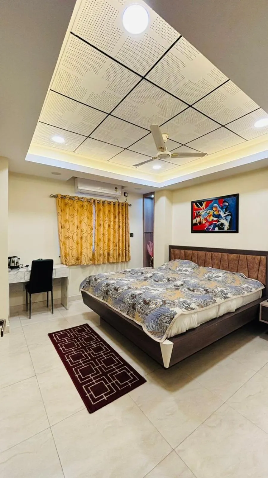 Bed in Hotel Vivaanta