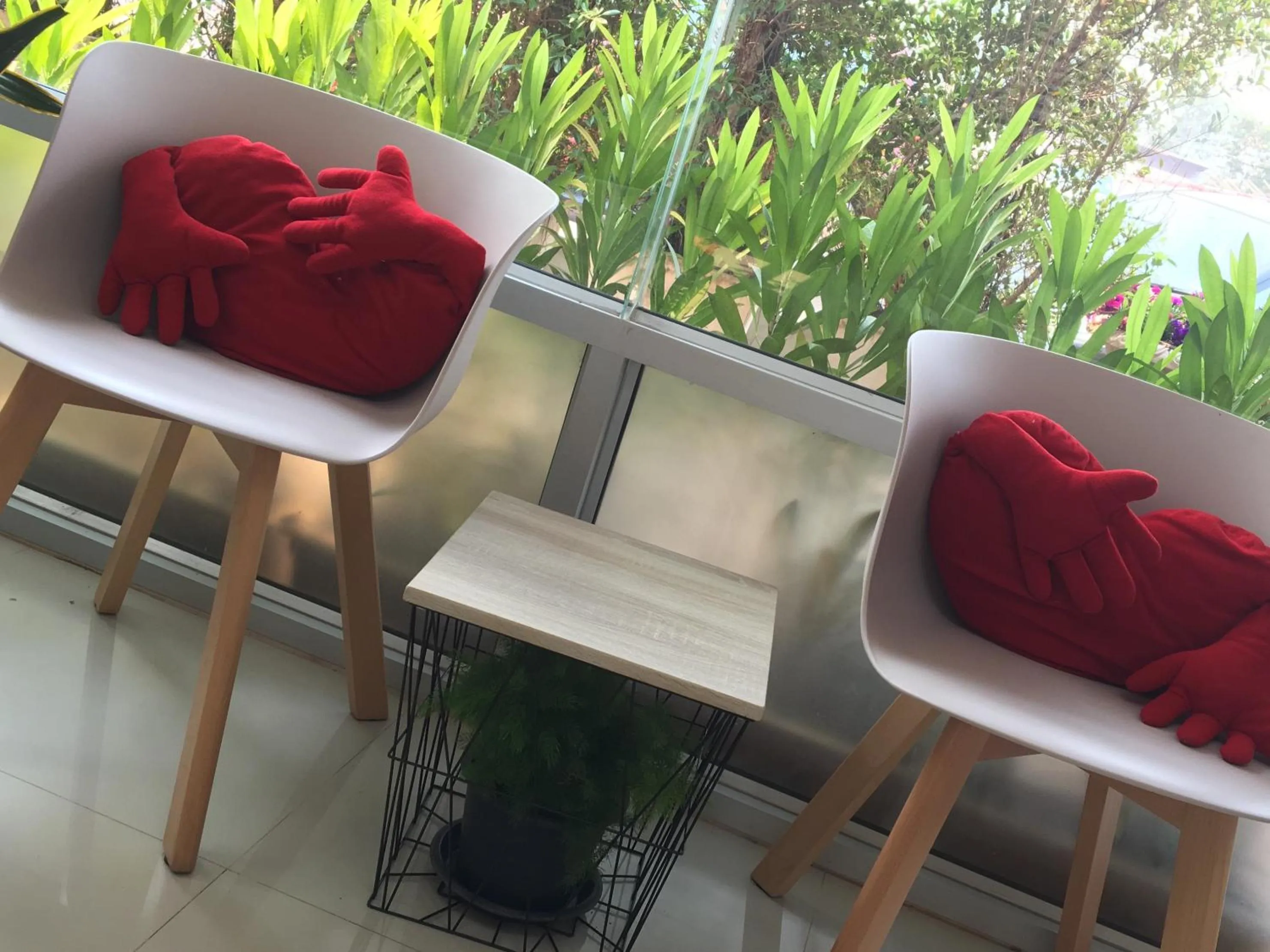 Living room in Honghub Sakon Hotel