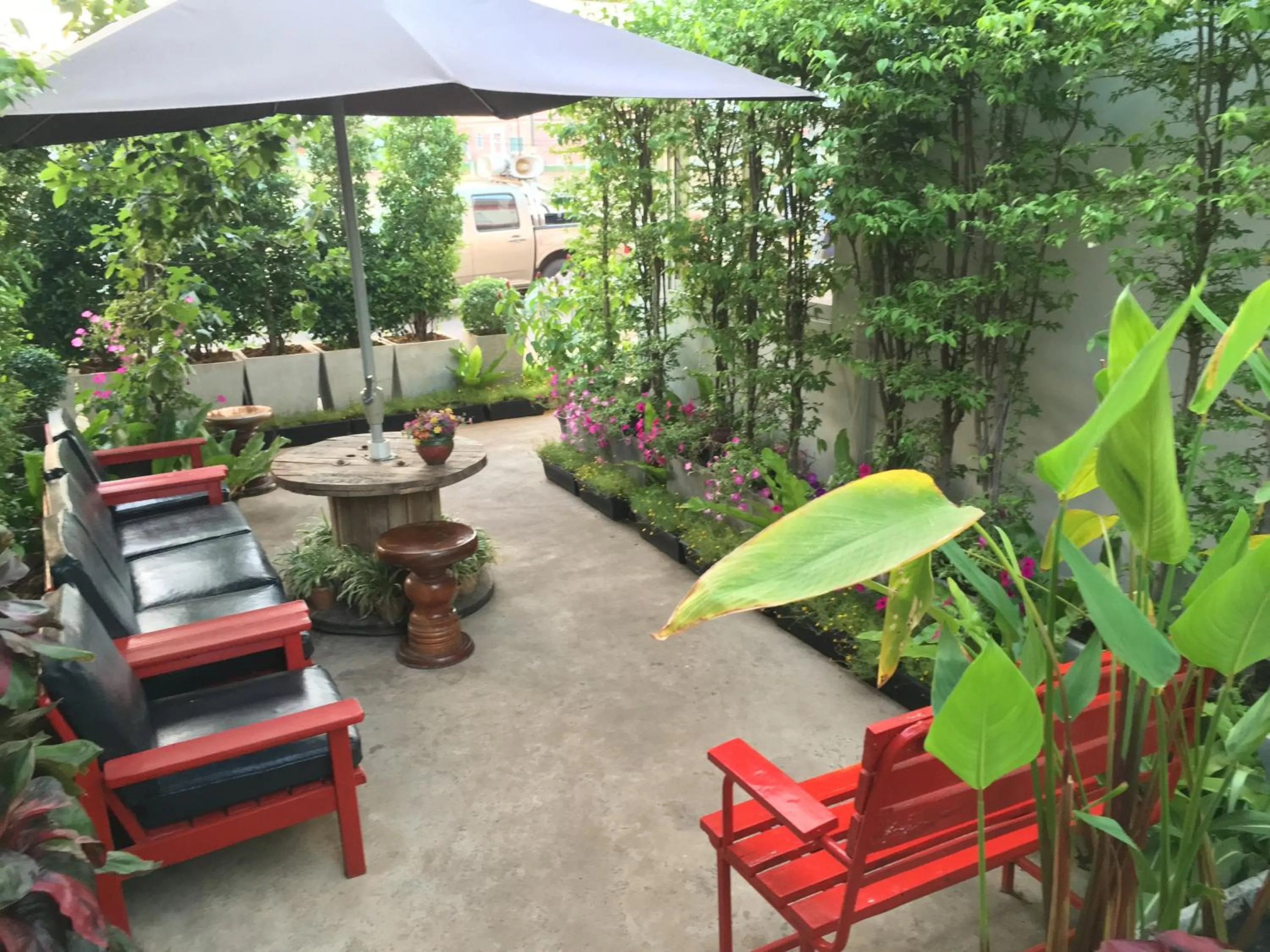 Garden in Honghub Sakon Hotel