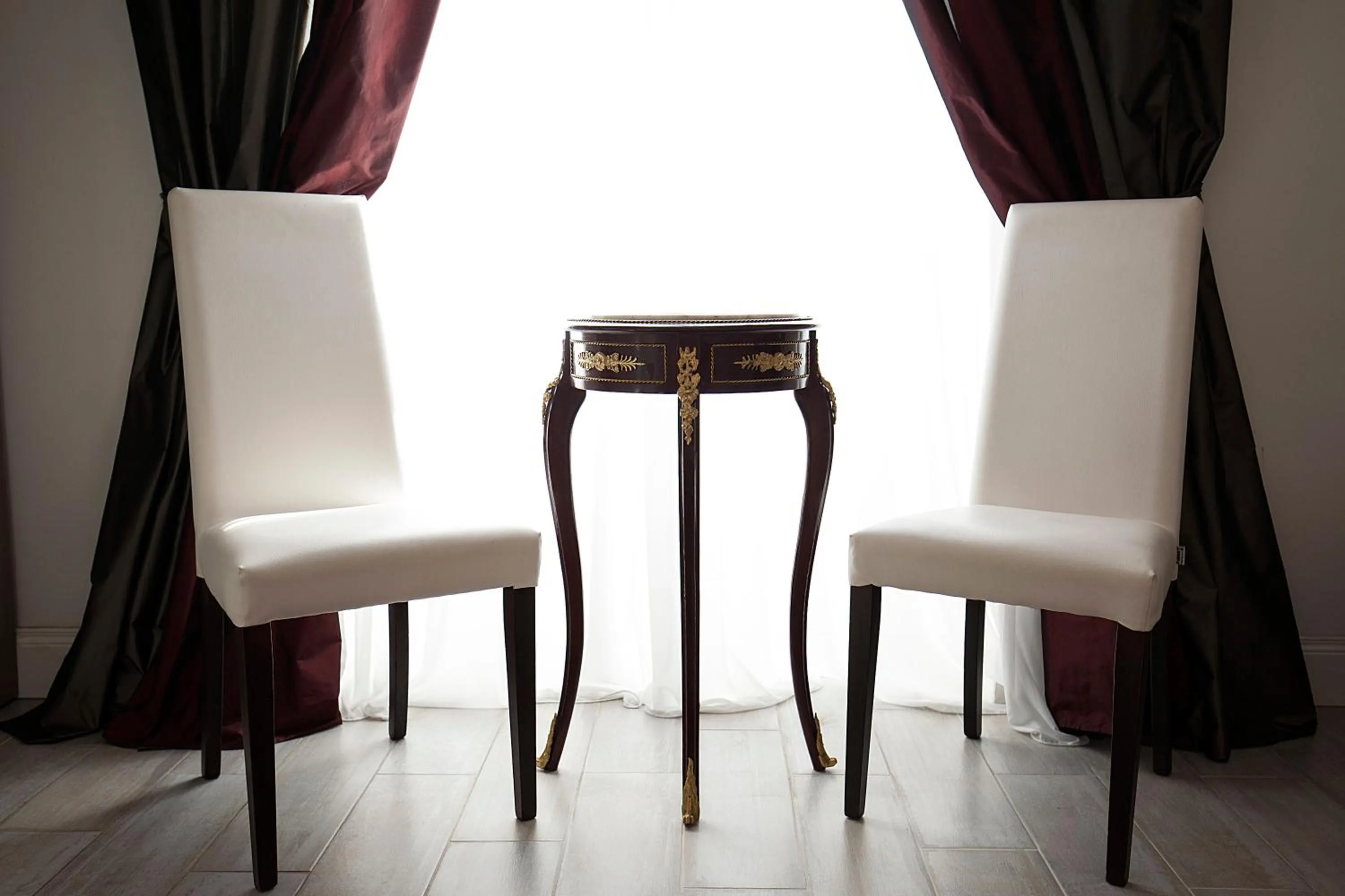 Living room in Roman Holidays cuore dell'Impero