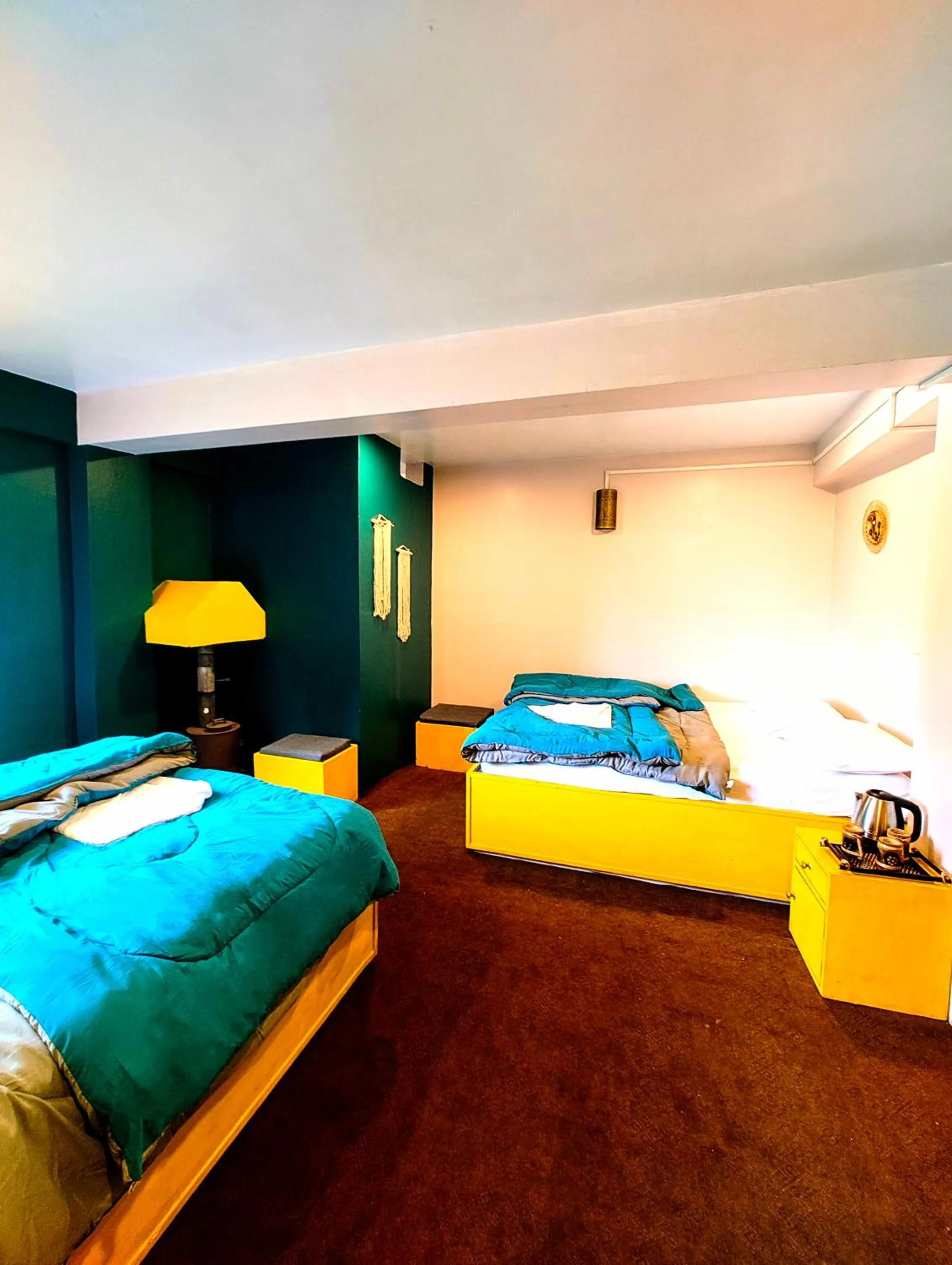 Photo of the whole room, Bed in Hidden Monkey Stays Darjeeling, Batasia