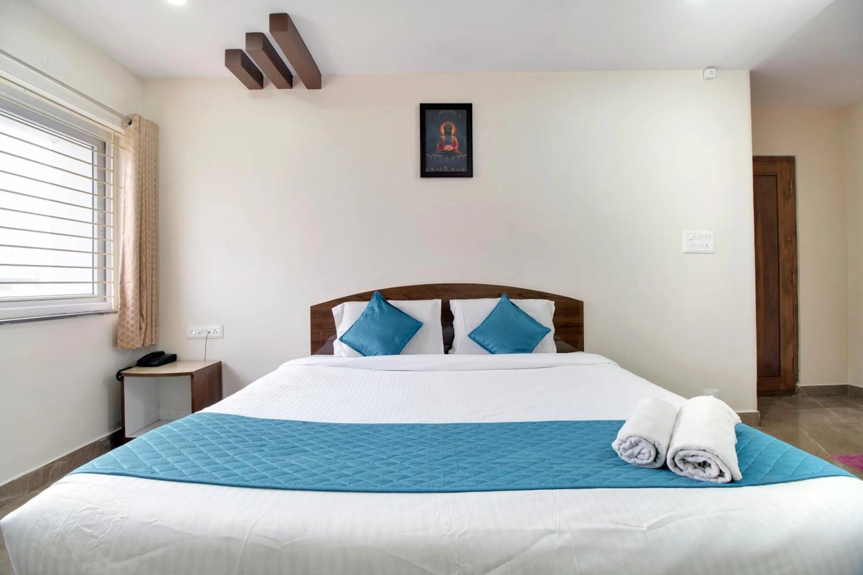 Bed in beestay Hotels MVP Colony