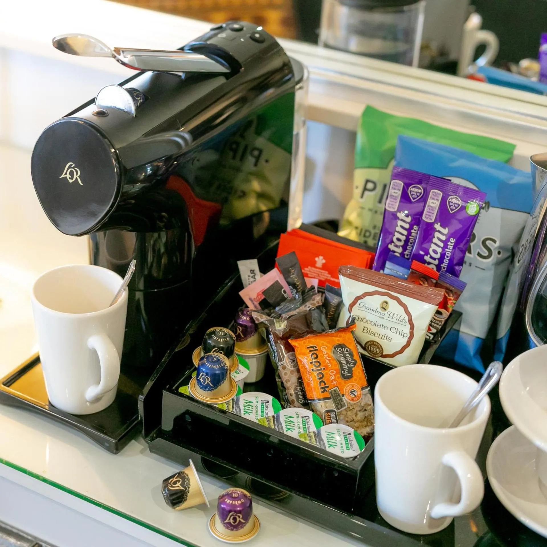 Coffee/tea facilities in Cedar Court Hotel Harrogate