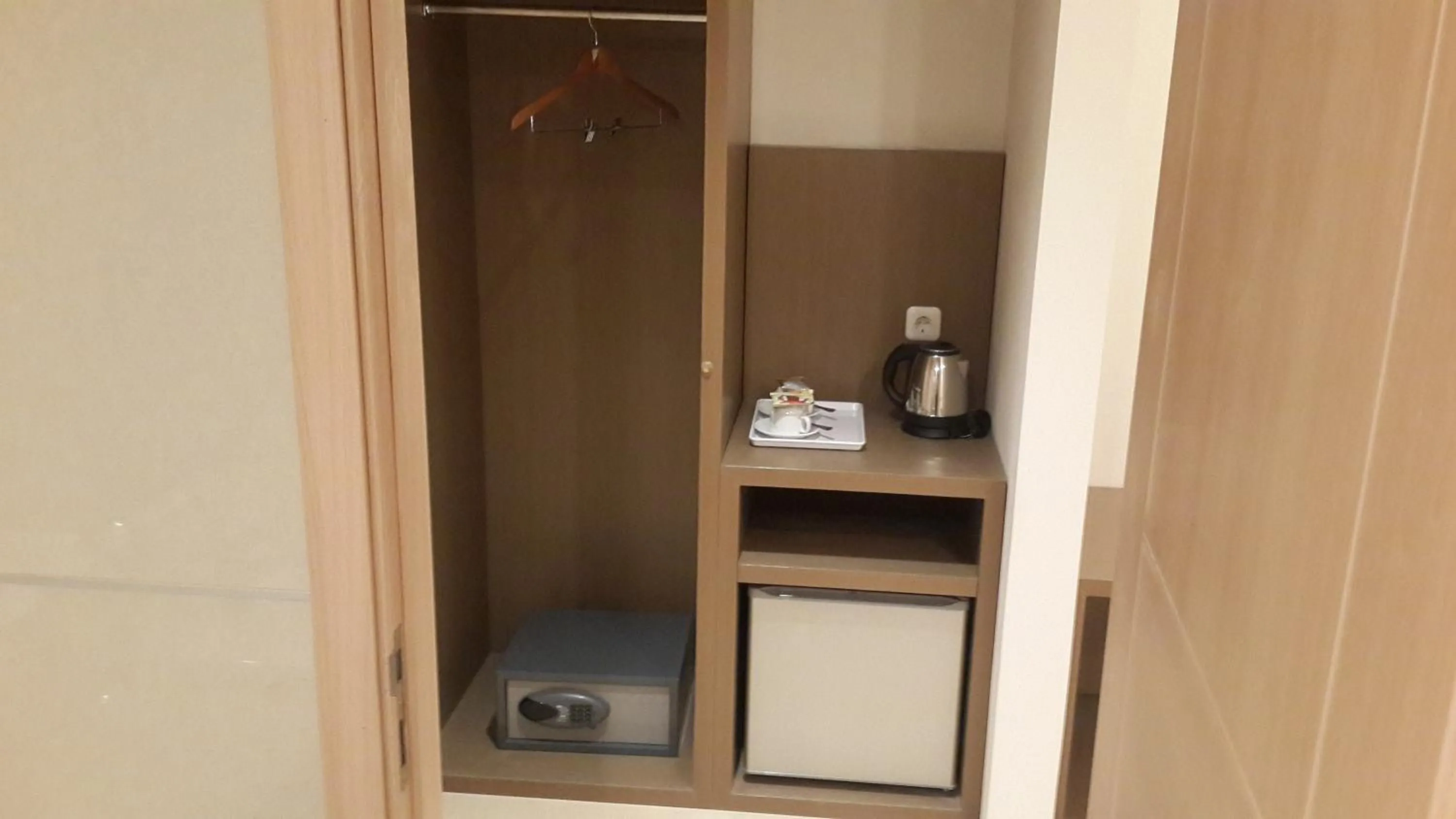 Decorative detail in Yokotel Hotel