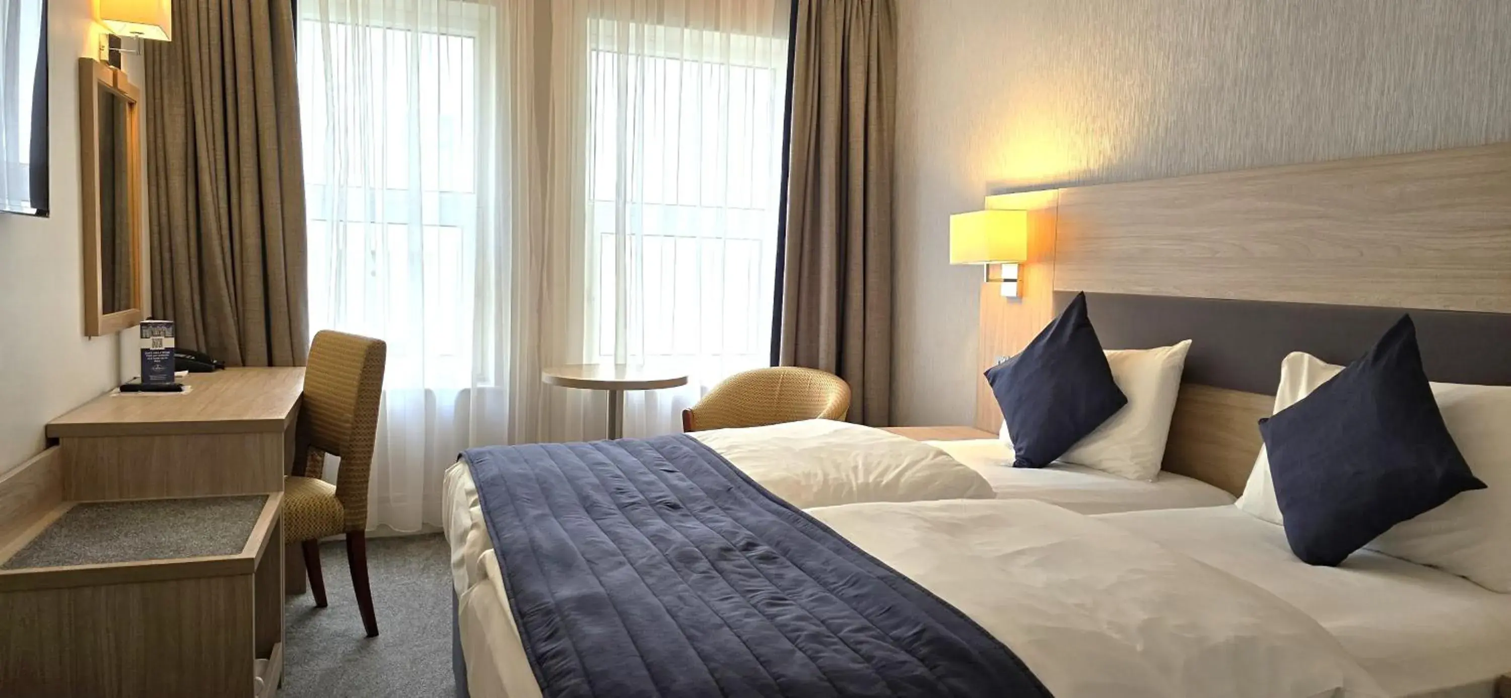 Twin Room in The Empress Hotel Twin Room in The Empress Hotel