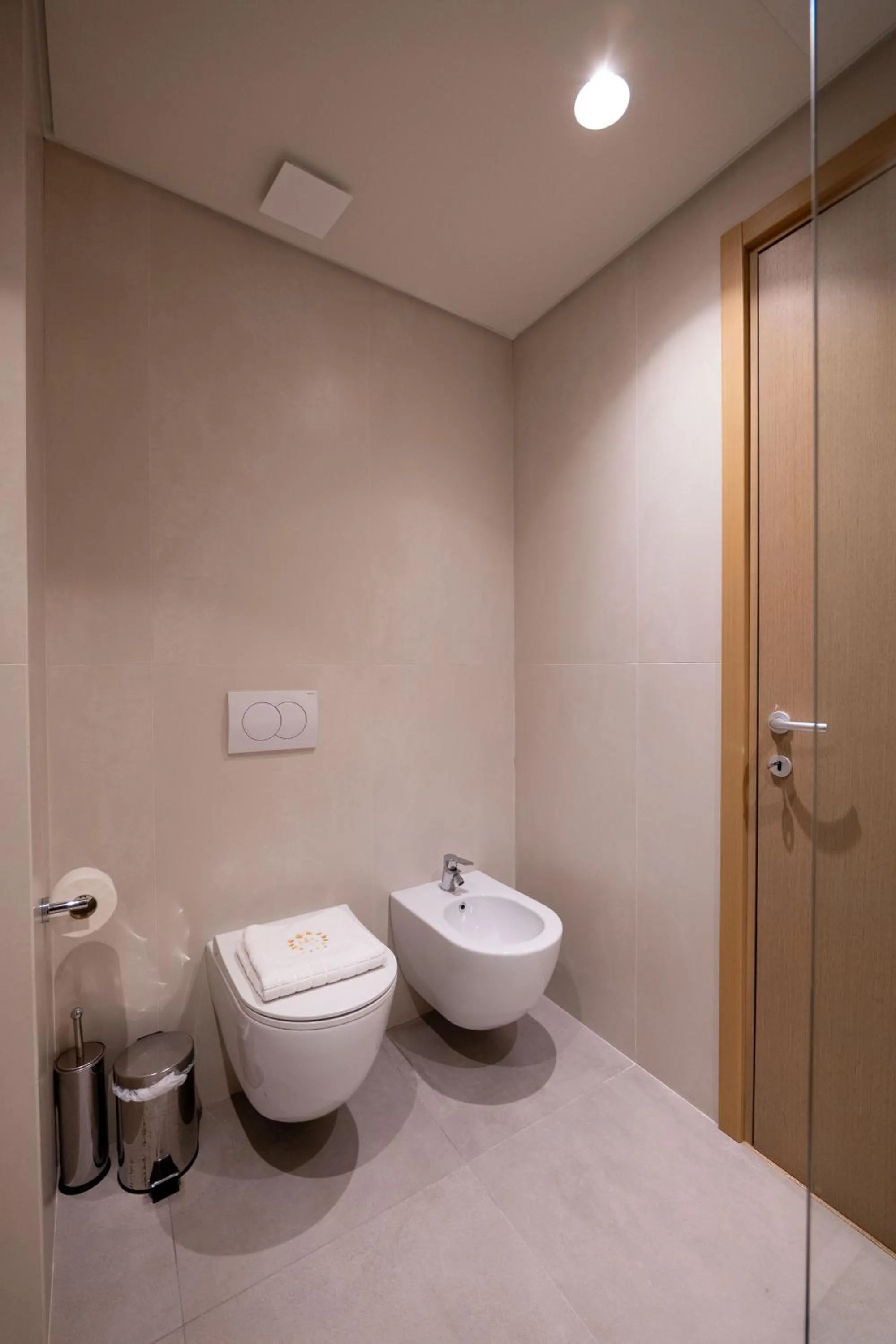 Shower in Grand Hotel Saranda