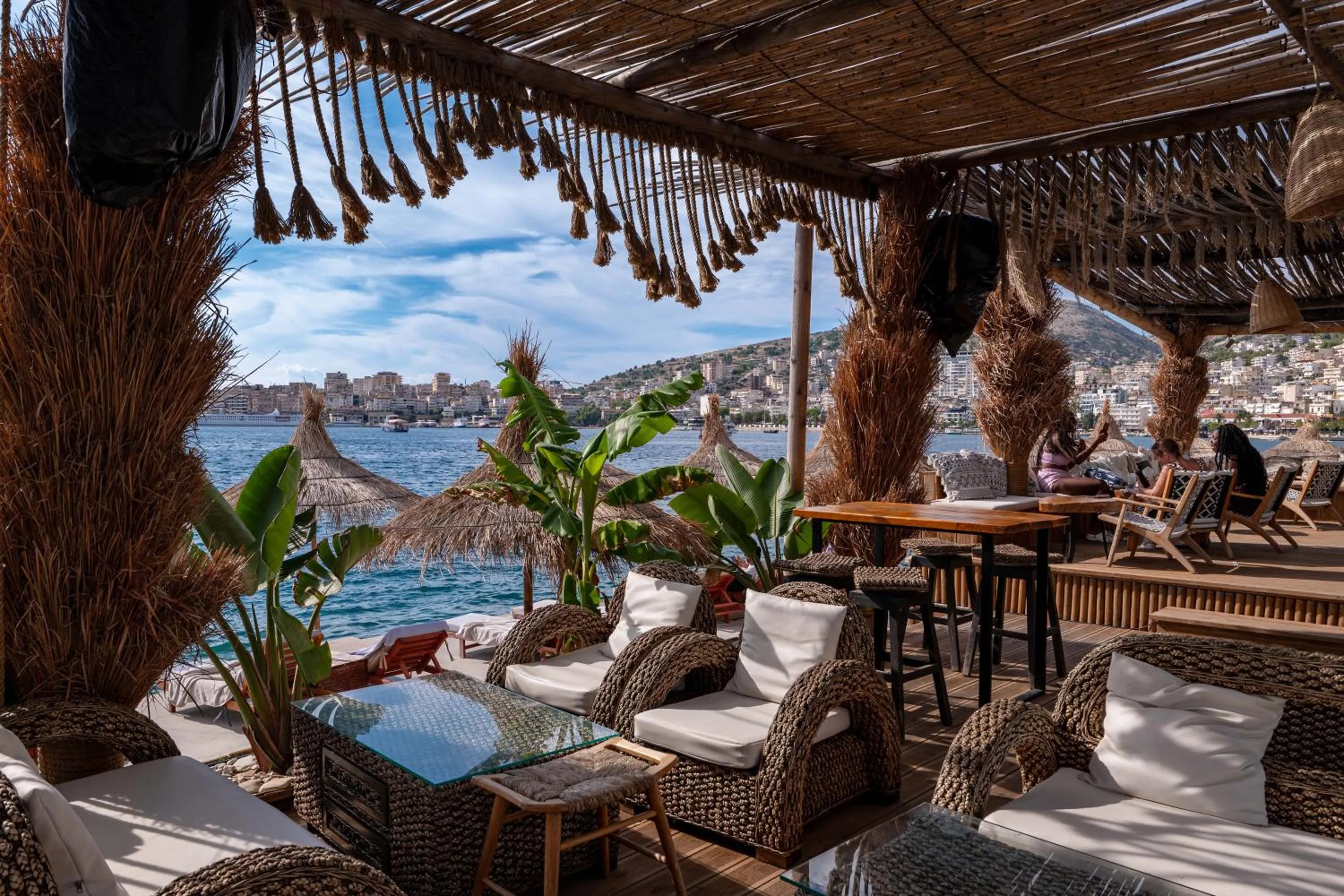 Day in Grand Hotel Saranda