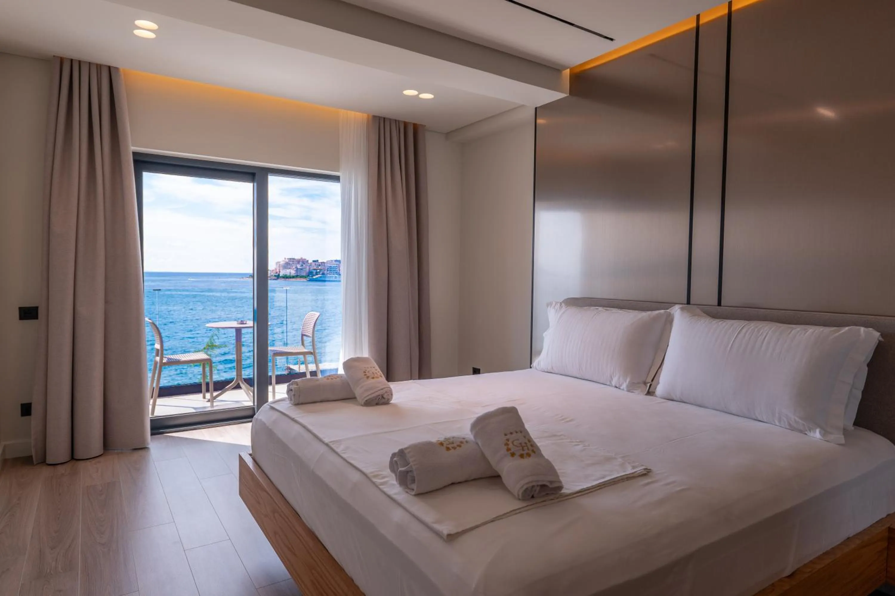 Bed in Grand Hotel Saranda