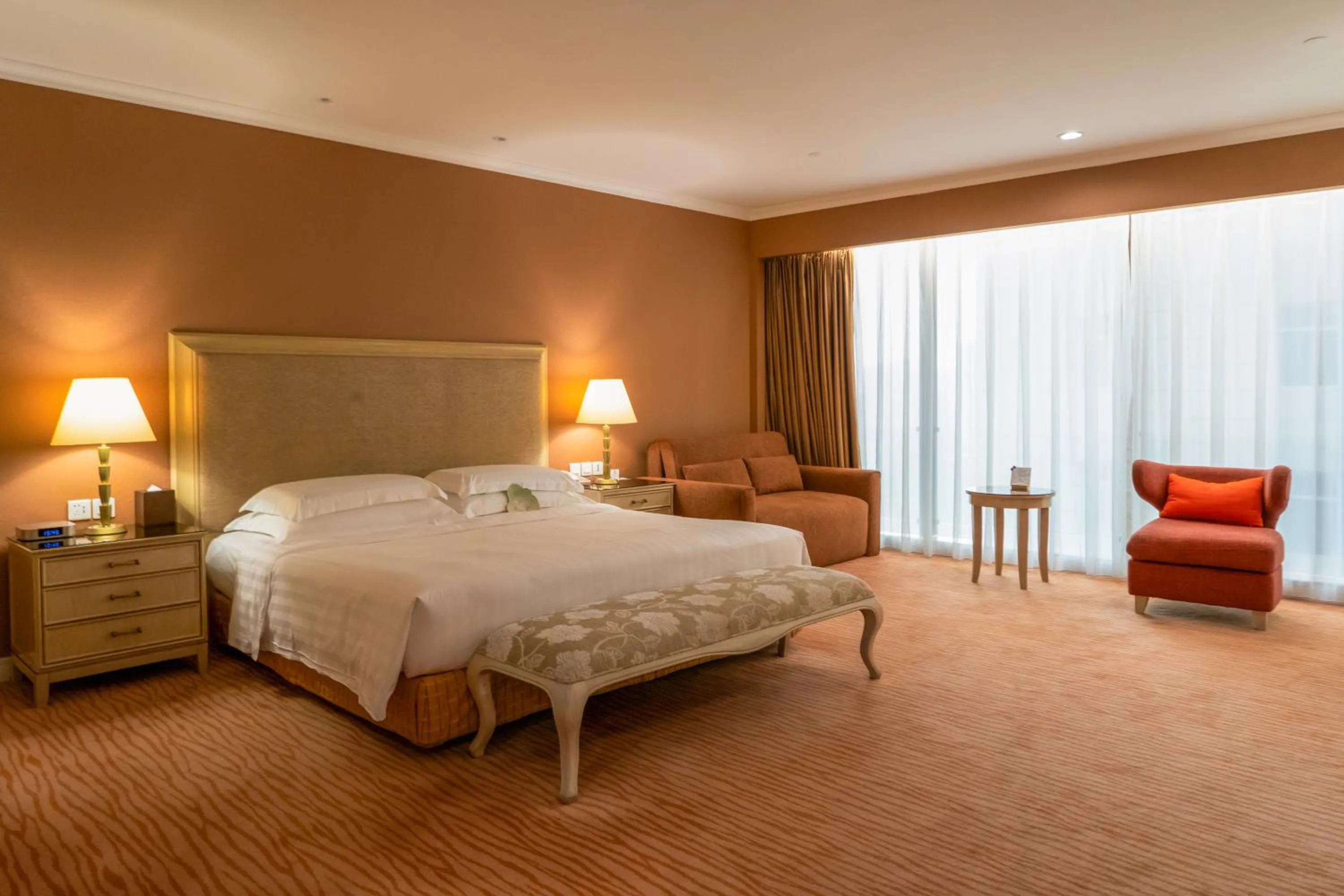 Bed in Similan Hotel Zhuhai-Gongbei Port