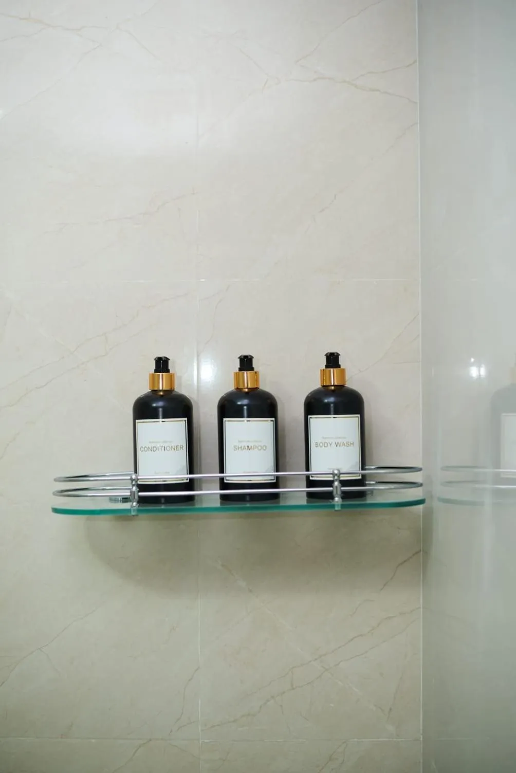 YUVi Blue Maldives & spa