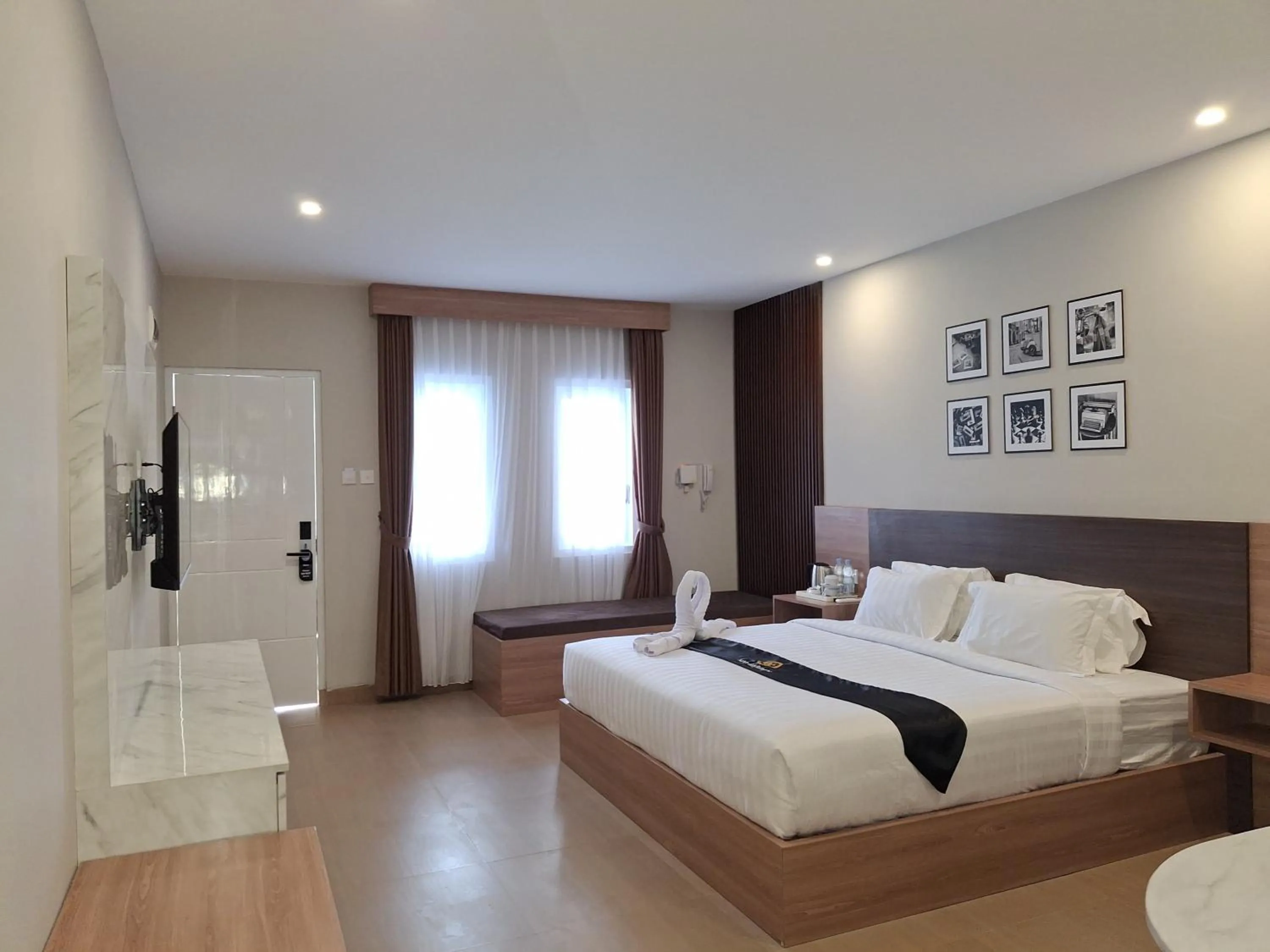 Bed in Nio Garden Hotel