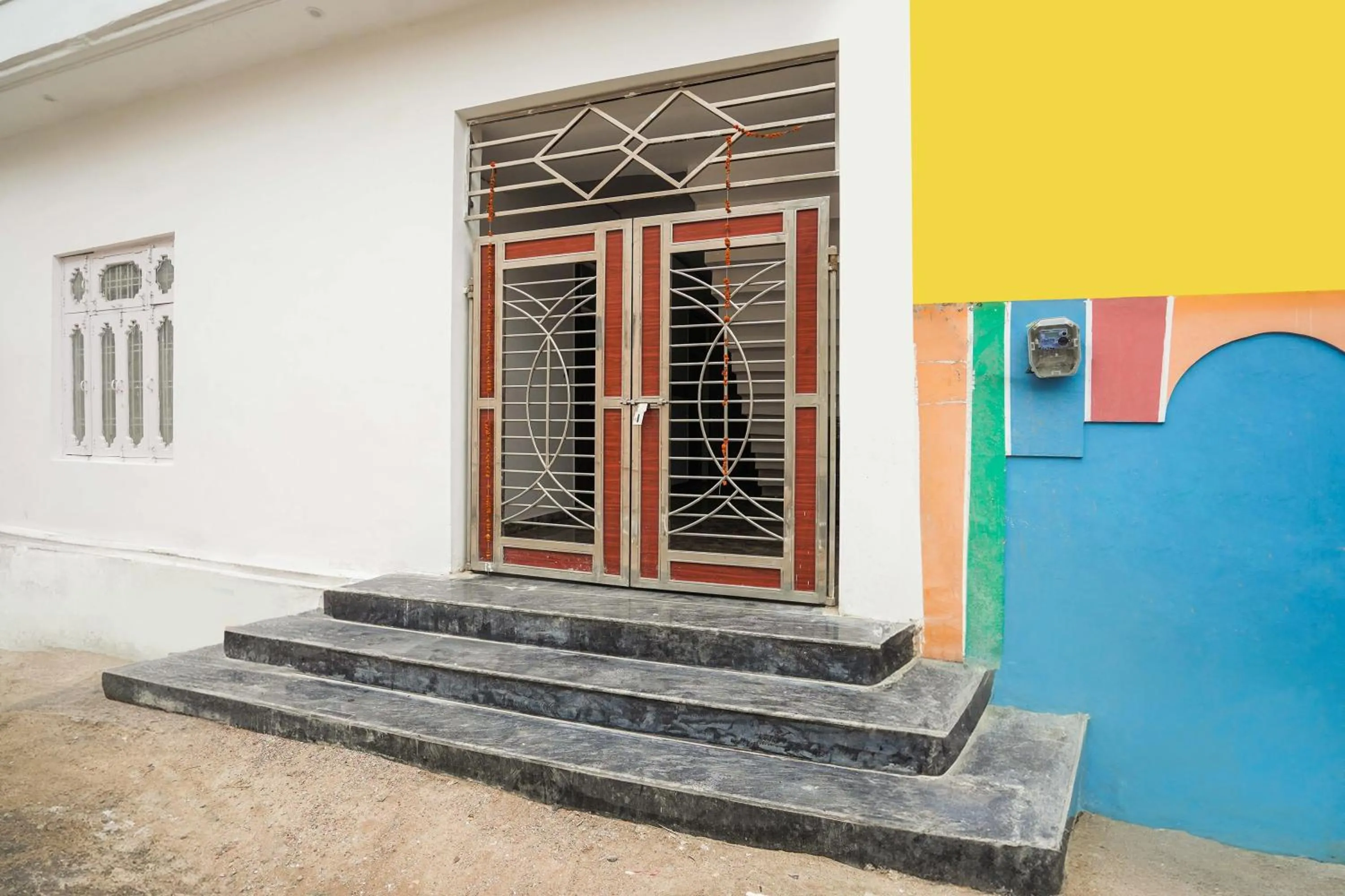 Facade/entrance in Hotel O Shivankar Paradise