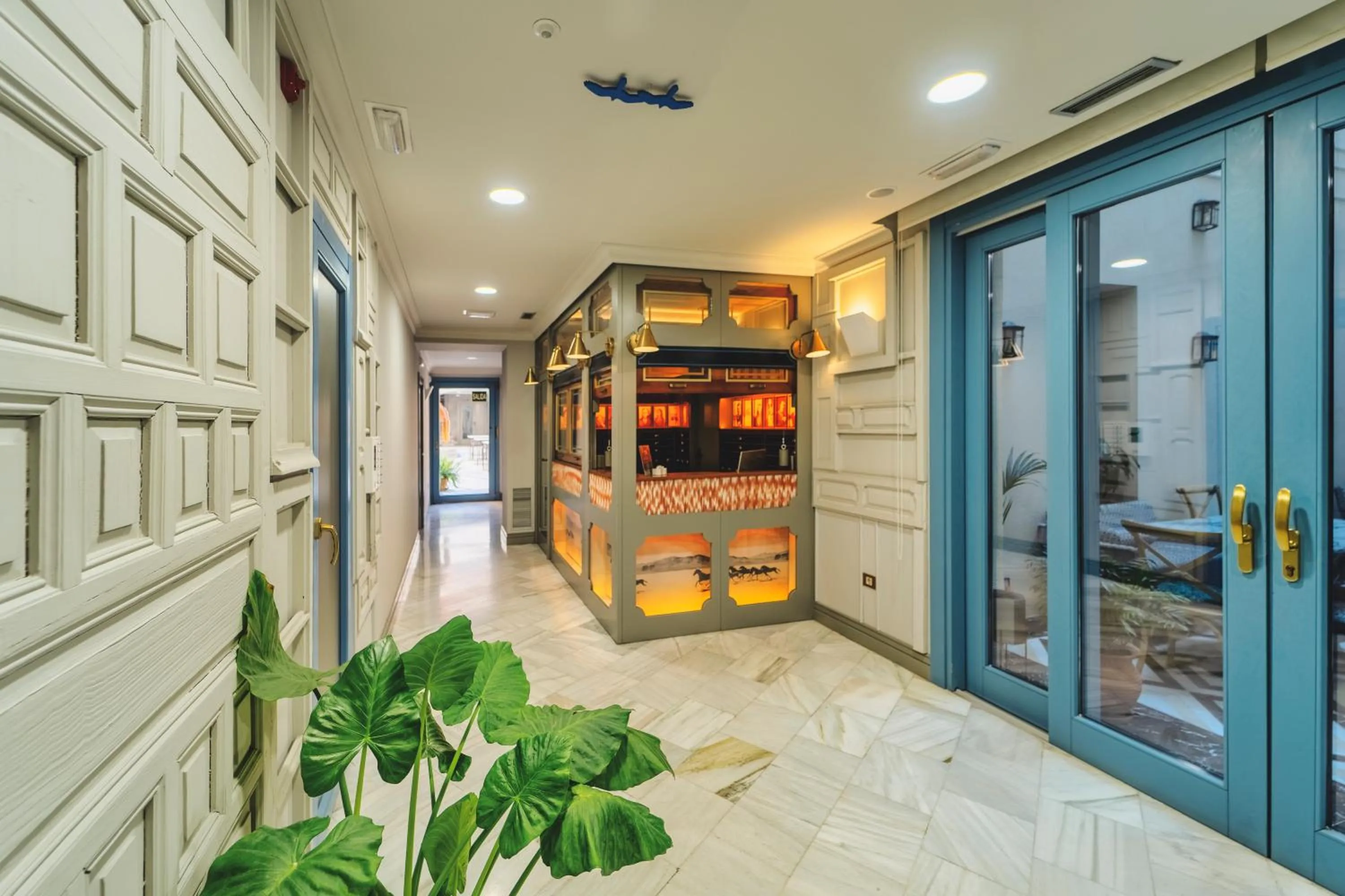 Lobby or reception in Blue Windows House Apartamentos & Suites