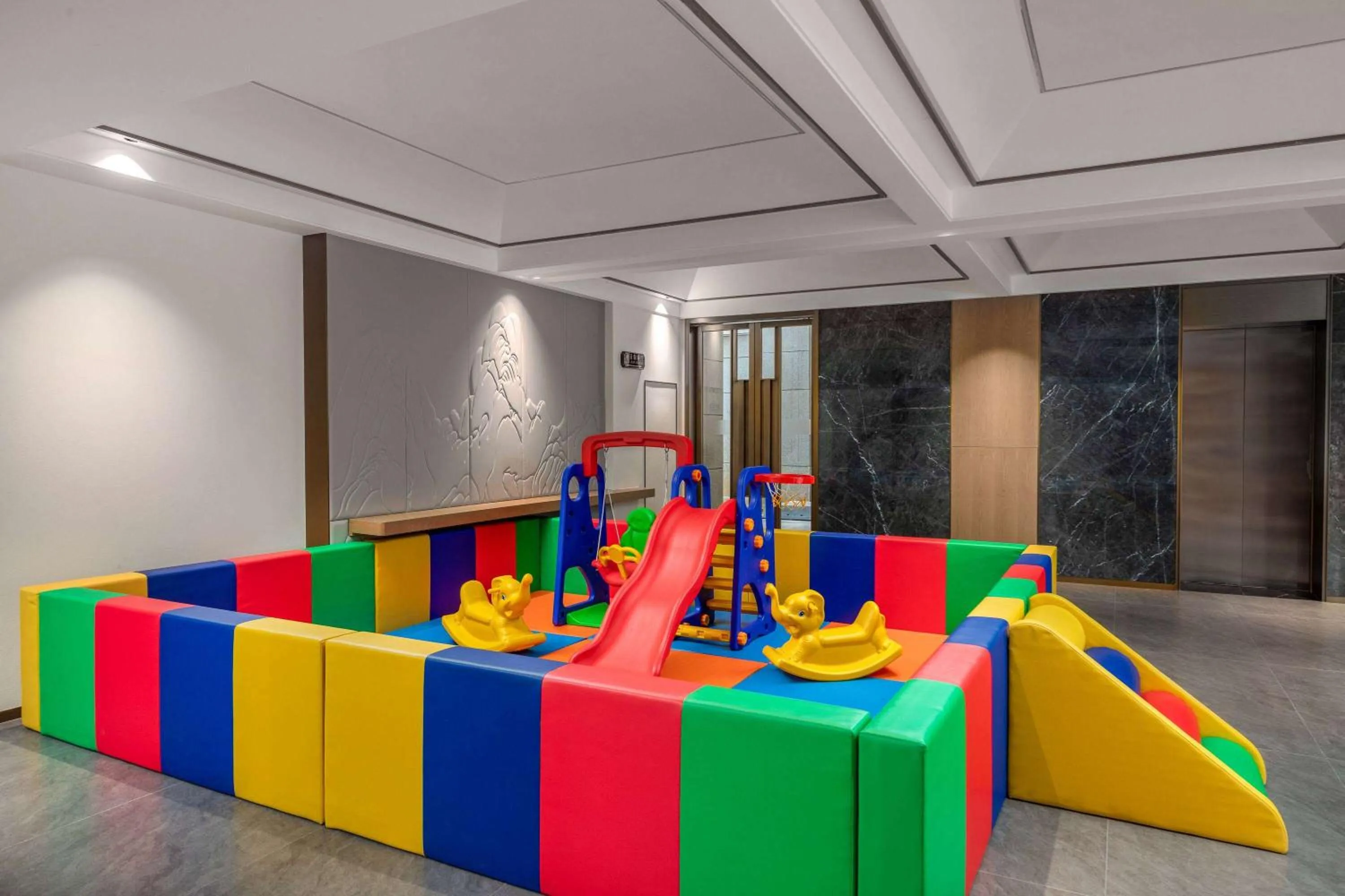 Children play ground in Hawthorn by Wyndham Xishuang Banna Jinghong