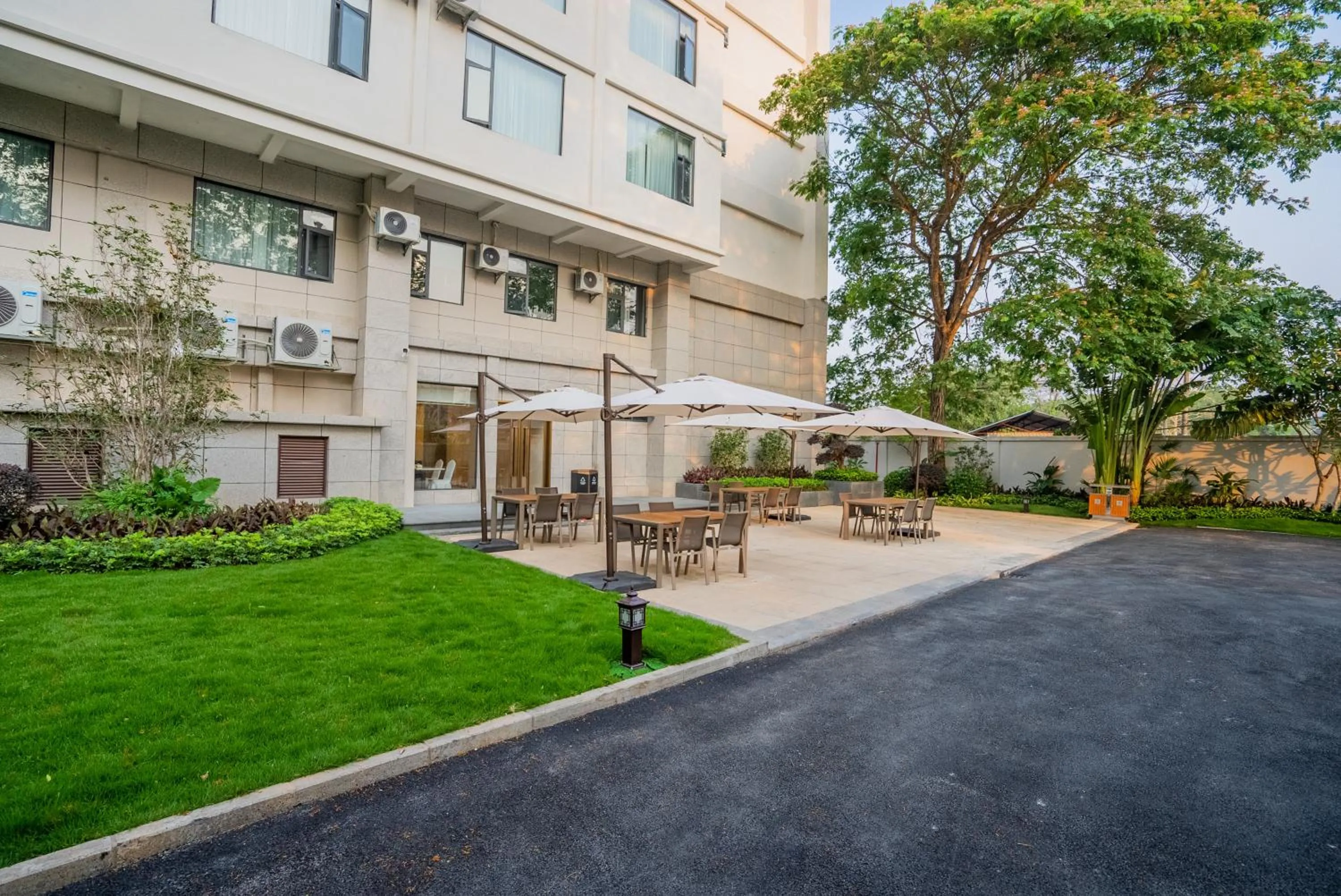 Hawthorn by Wyndham Xishuang Banna Jinghong