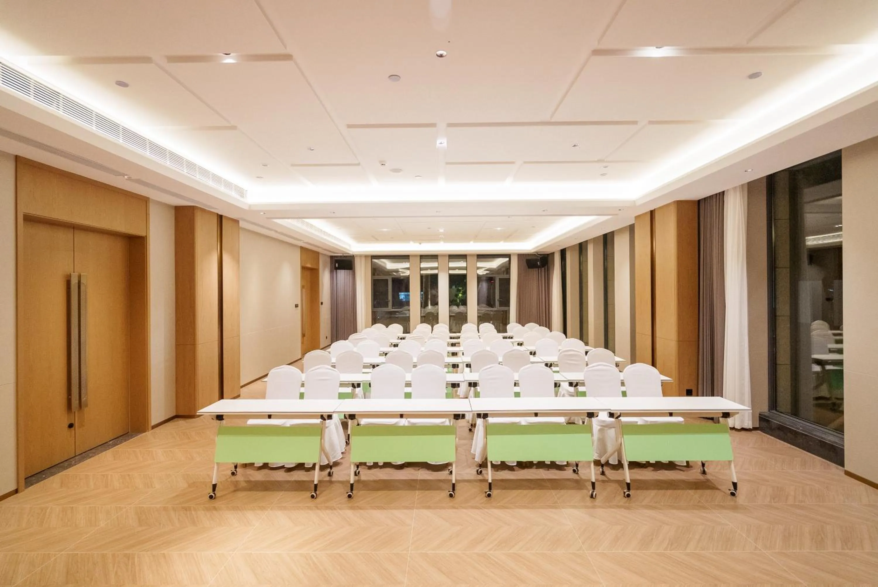 Hawthorn by Wyndham Xishuang Banna Jinghong