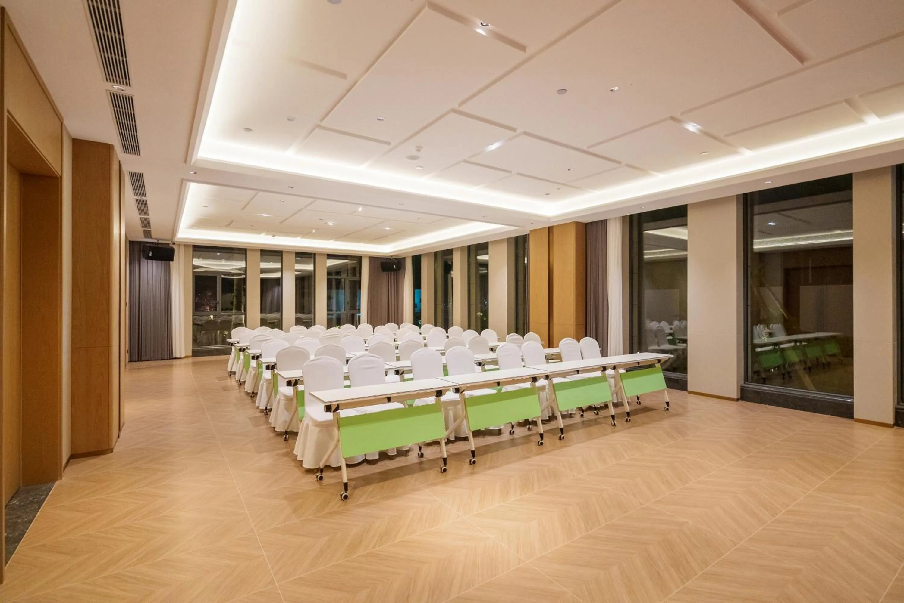 Hawthorn by Wyndham Xishuang Banna Jinghong