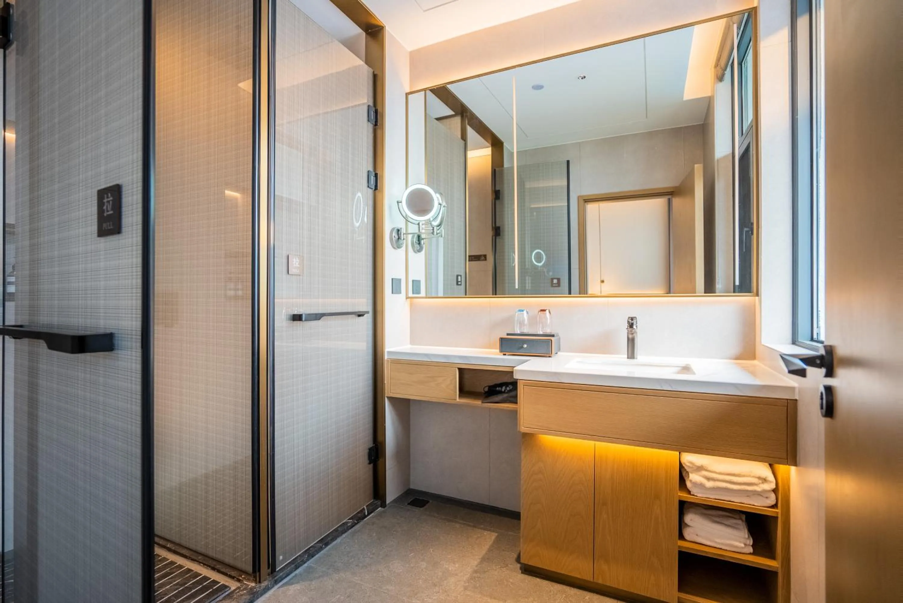 Hawthorn by Wyndham Xishuang Banna Jinghong