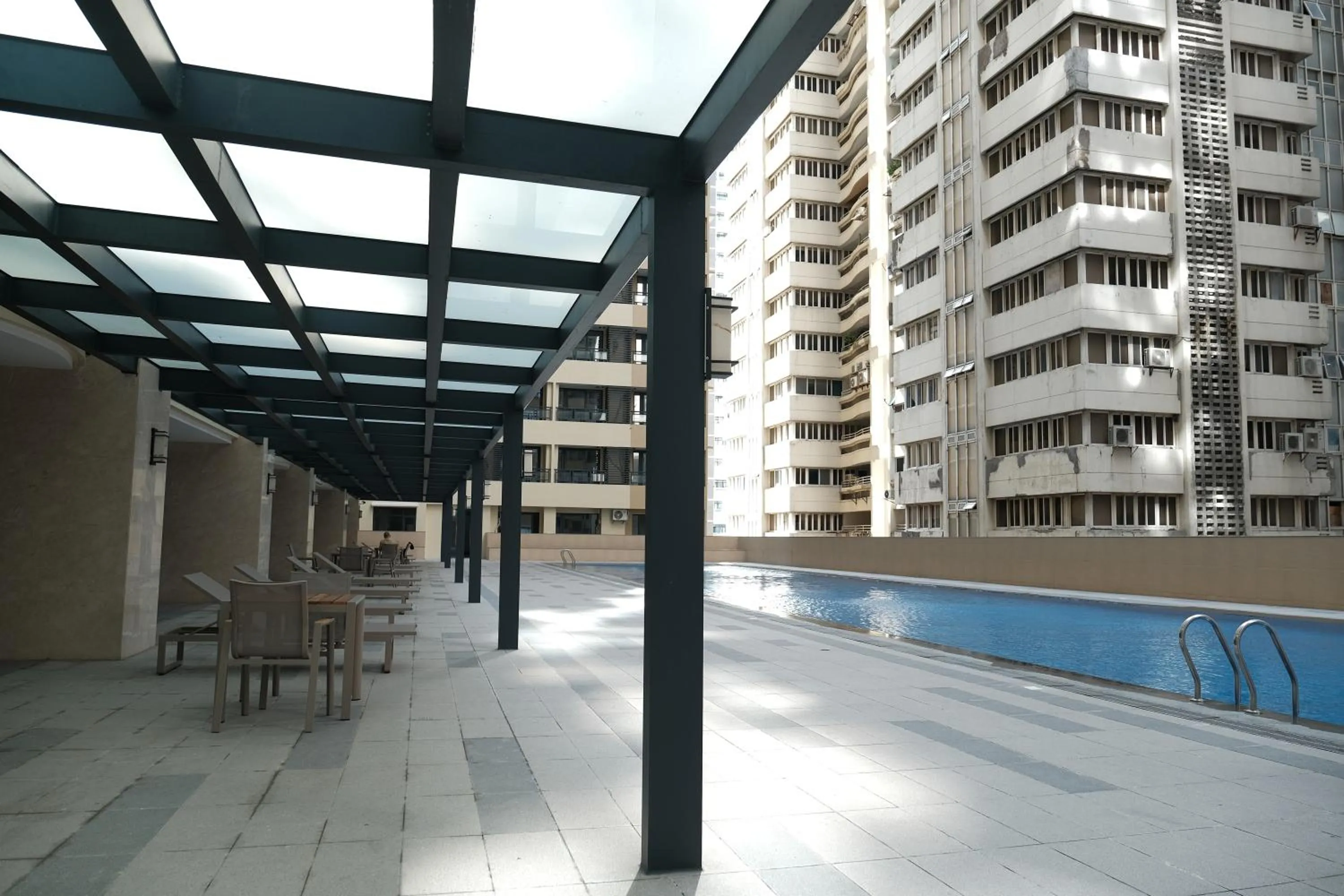 Swimming pool in Golden Seagulls Hotel