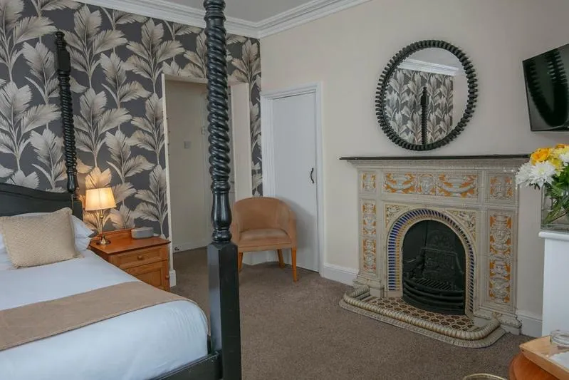 Bed in Best Western Valley Hotel