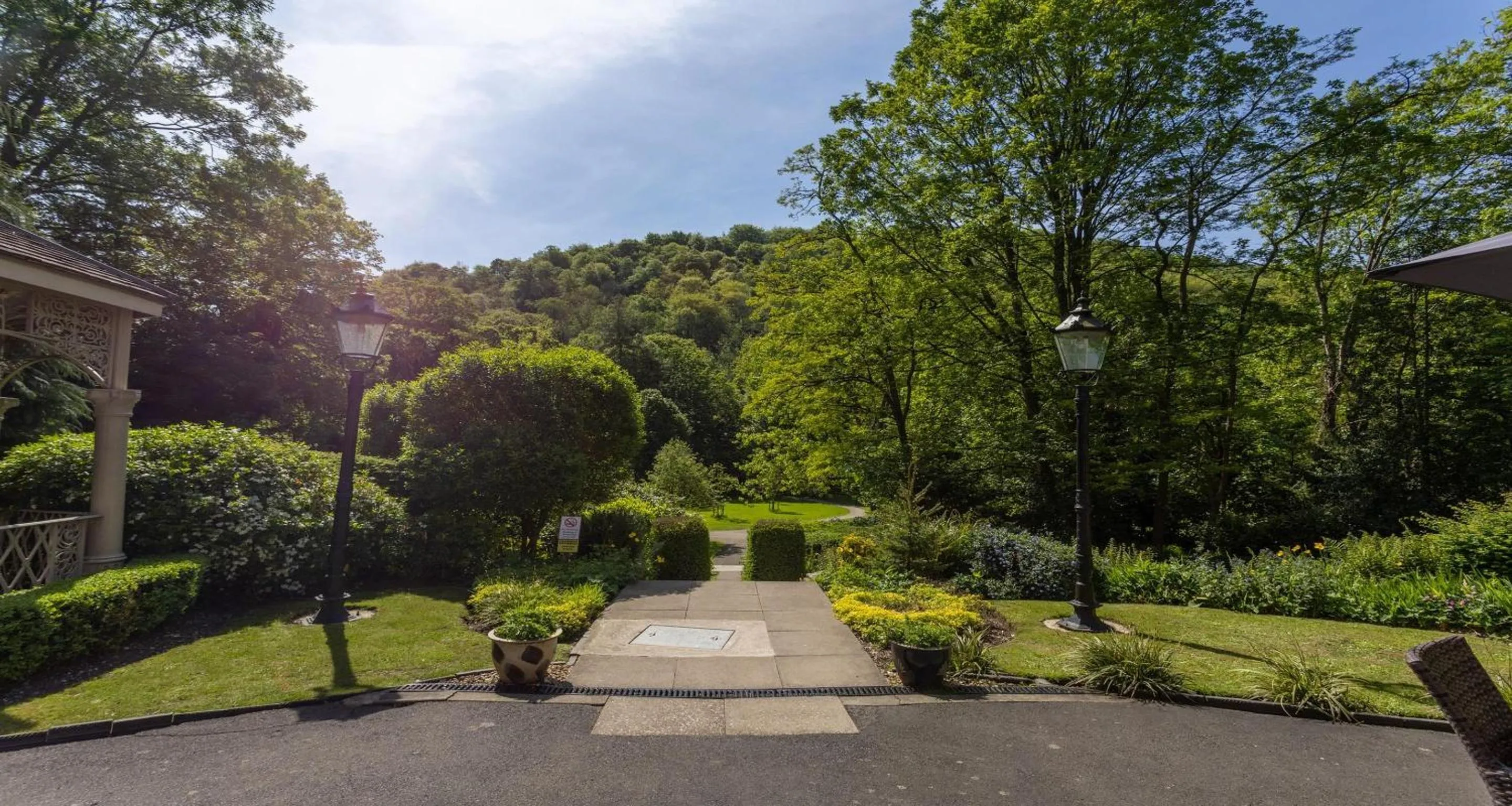 Property building in Best Western Valley Hotel