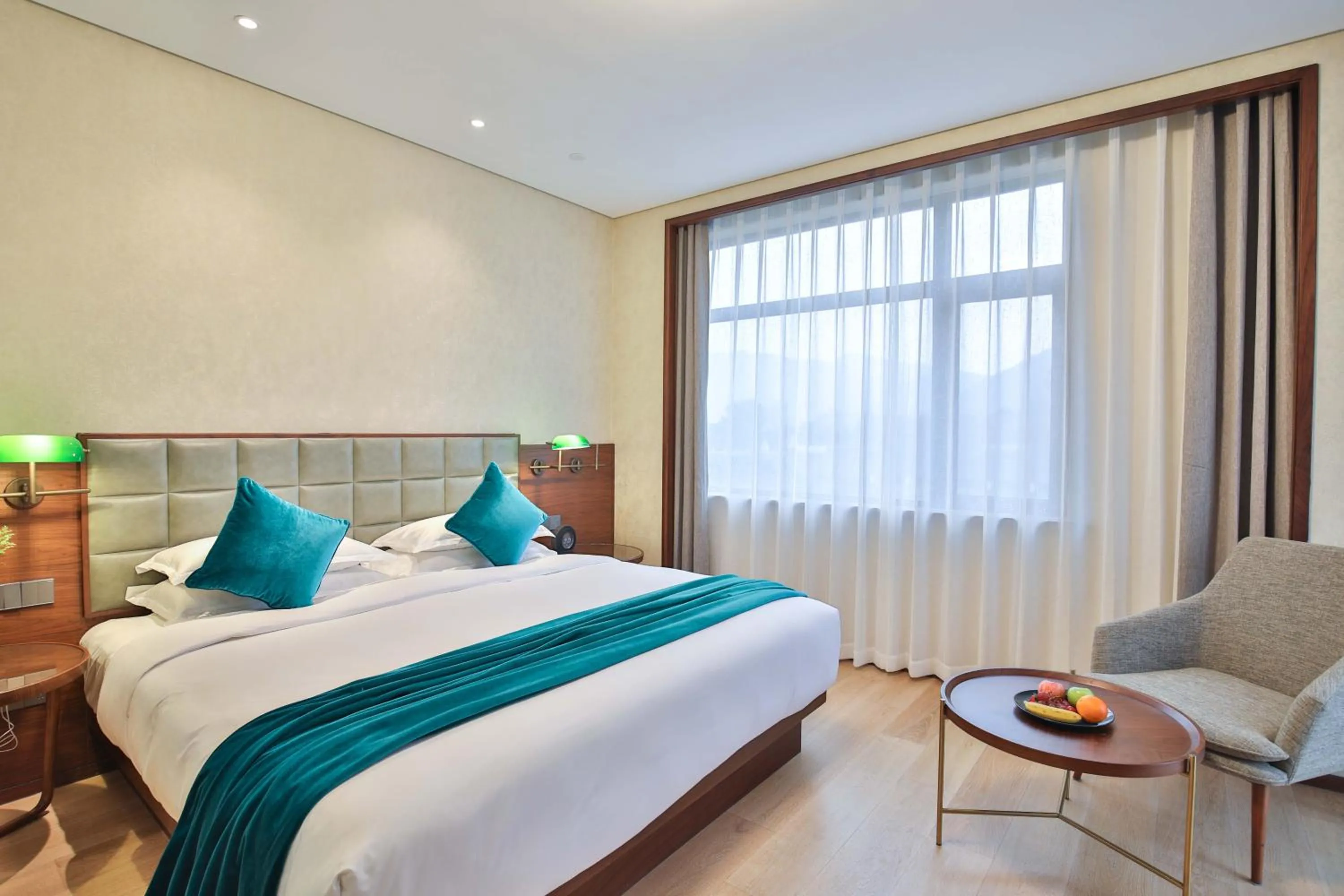 Bedroom, Bed in SSAW Garden Hotel Ningbo Xikou