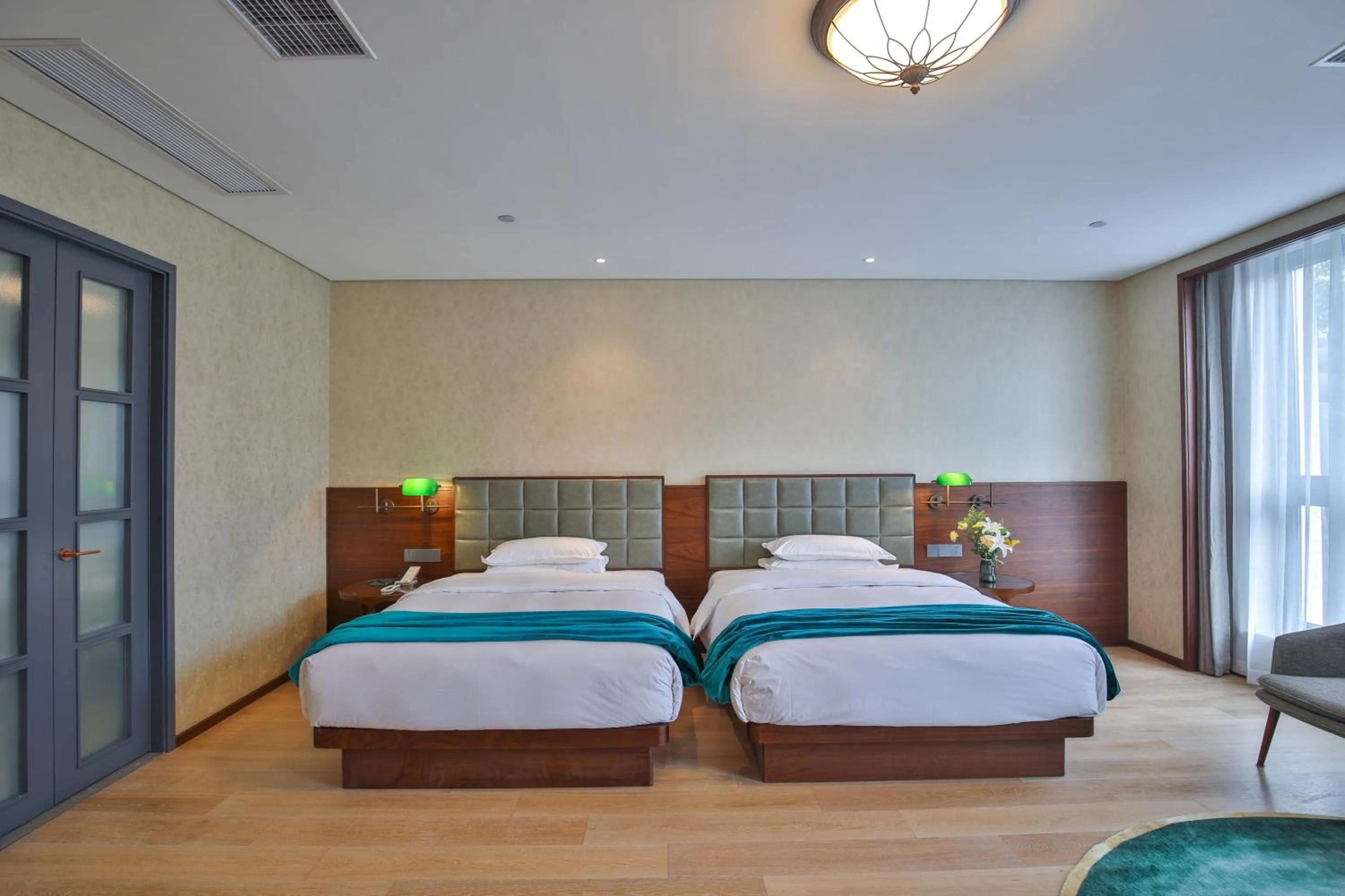 Bed in SSAW Garden Hotel Ningbo Xikou