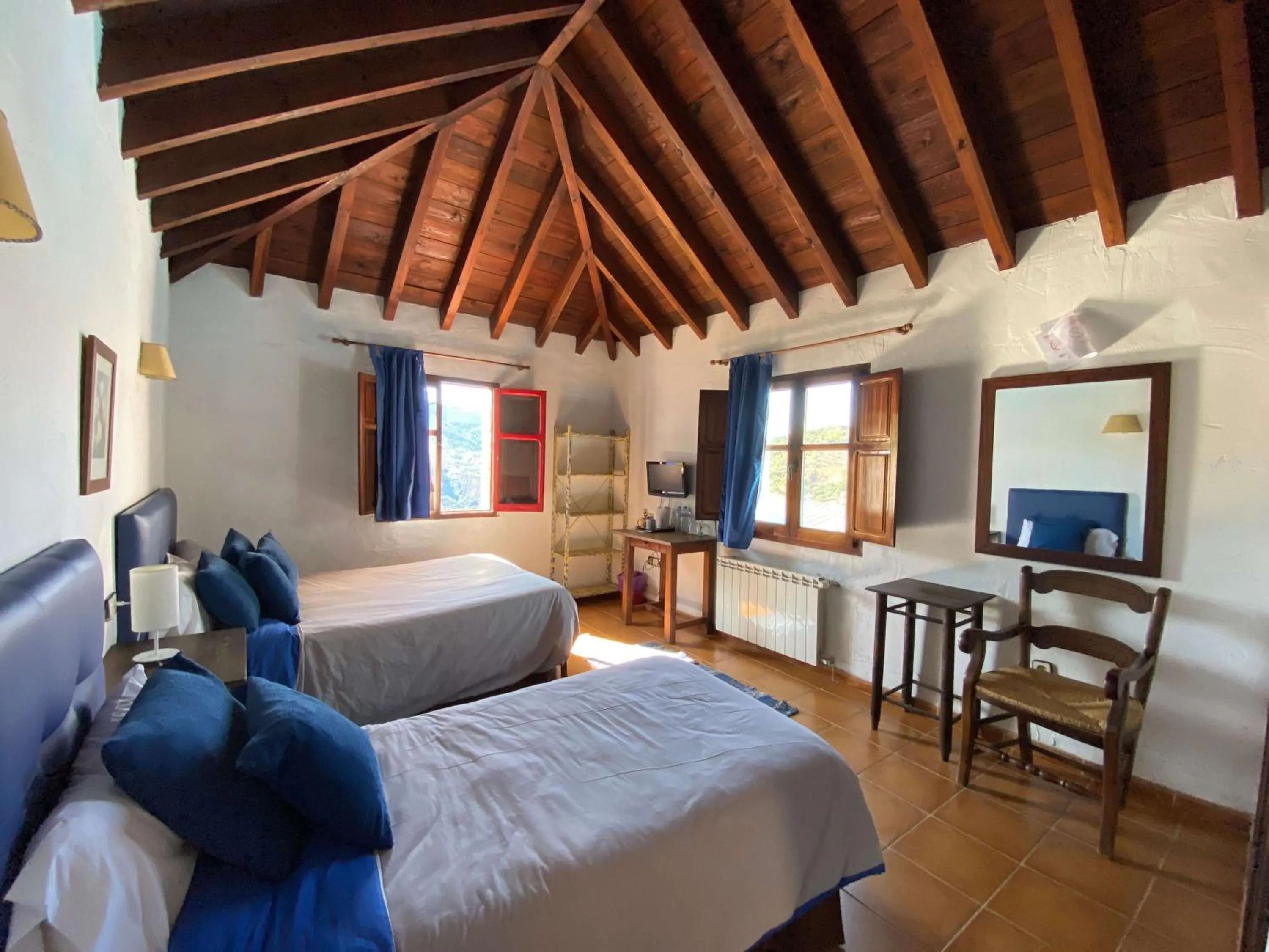 Photo of the whole room, Bed in Hotel Restaurante Bandolero