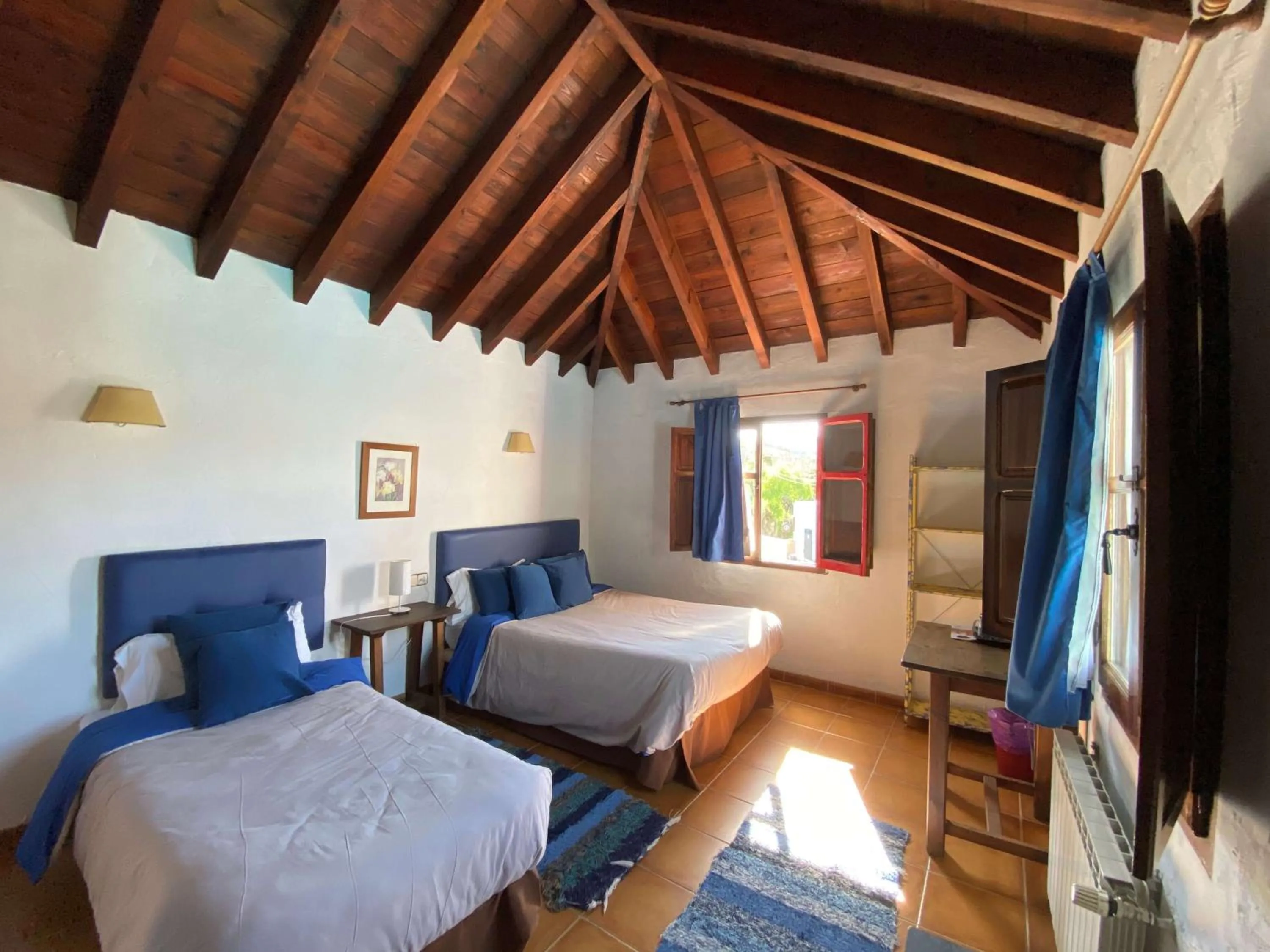 Photo of the whole room, Bed in Hotel Restaurante Bandolero