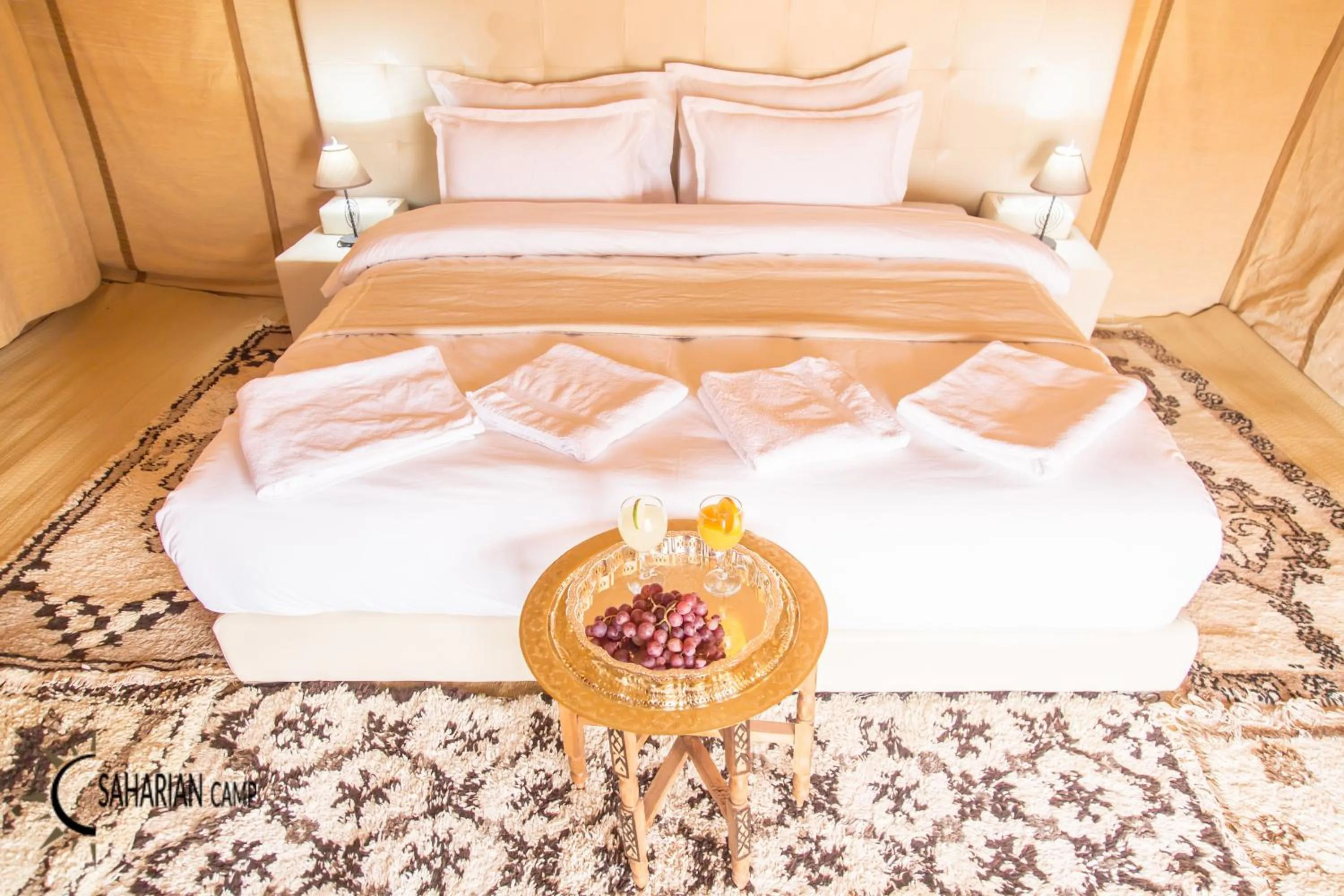 Photo of the whole room, Bed in Merzouga Luxury Camp