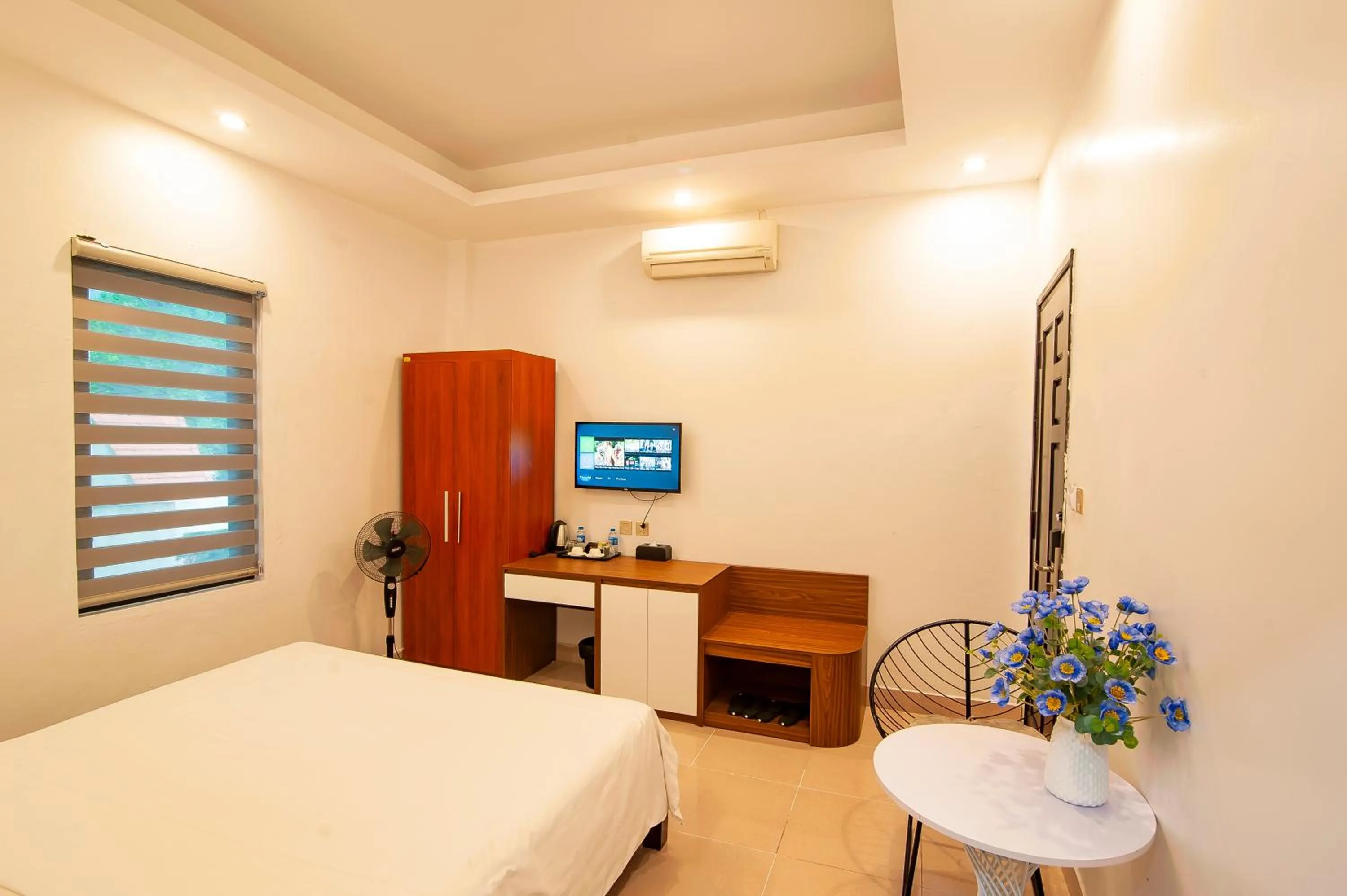 Photo of the whole room, Bed in Tam Coc Peaceful Hotel