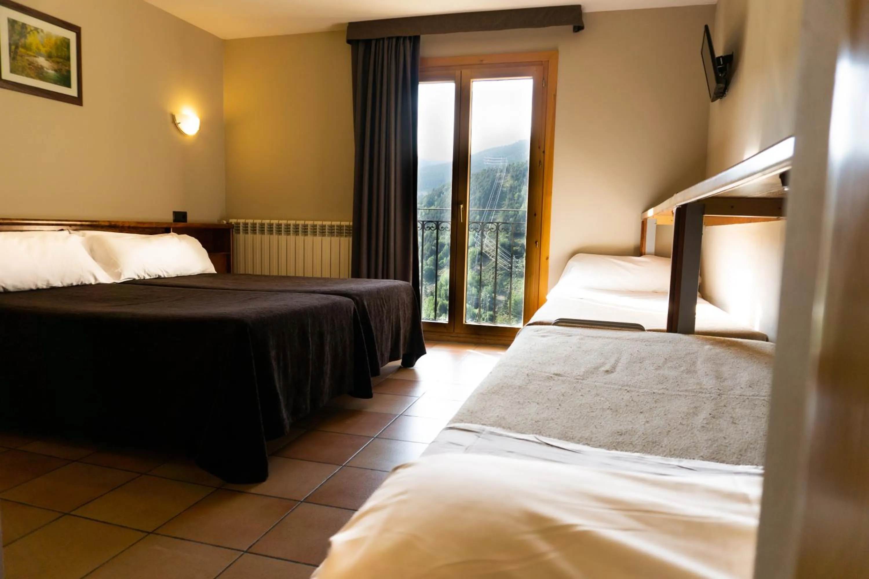 Bedroom, Bed in Hotel Ransol