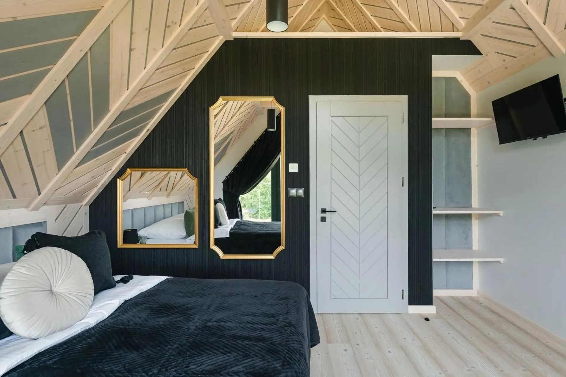 Bed in Osada Maruszyna