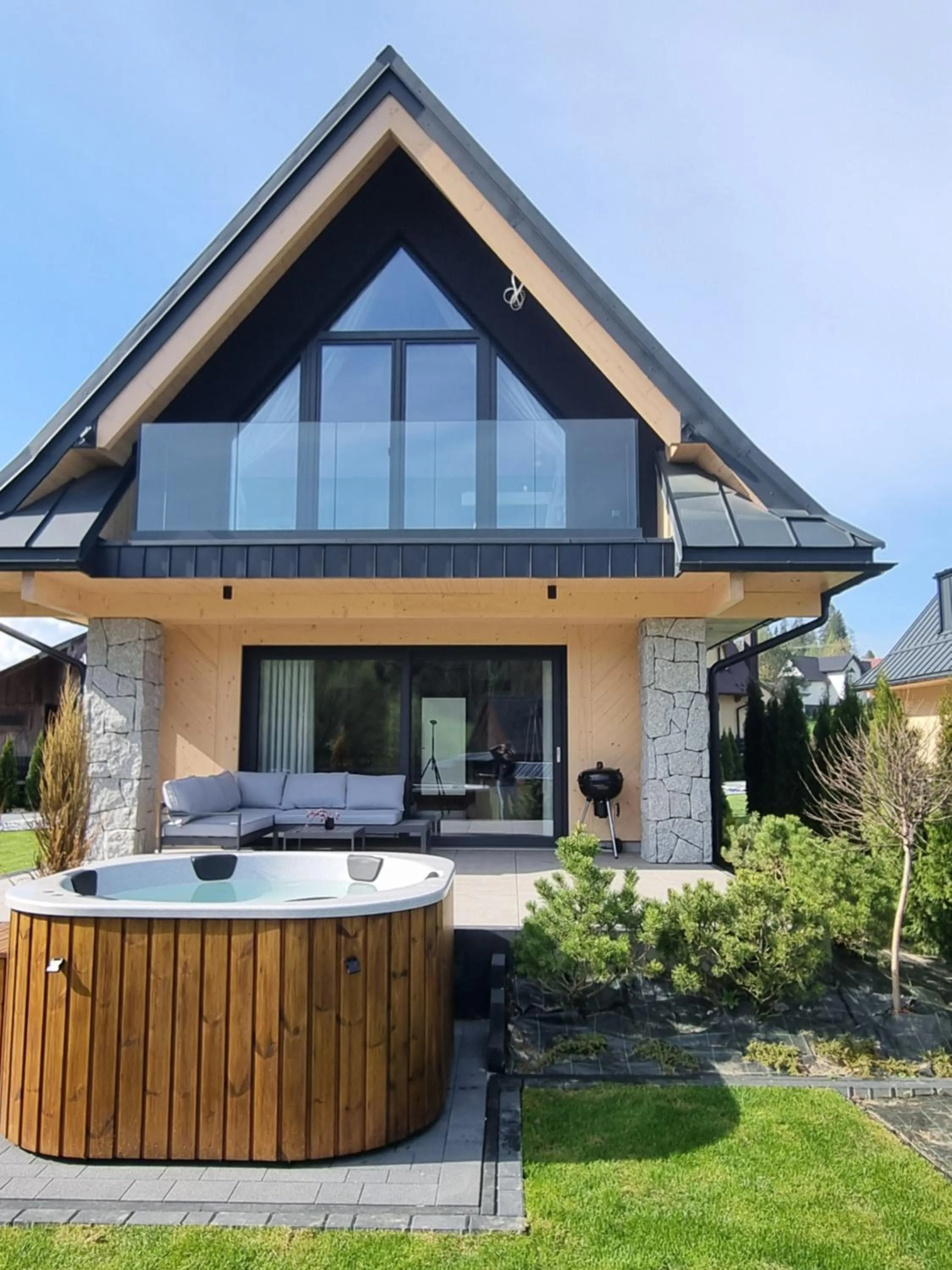 Property building in Osada Maruszyna